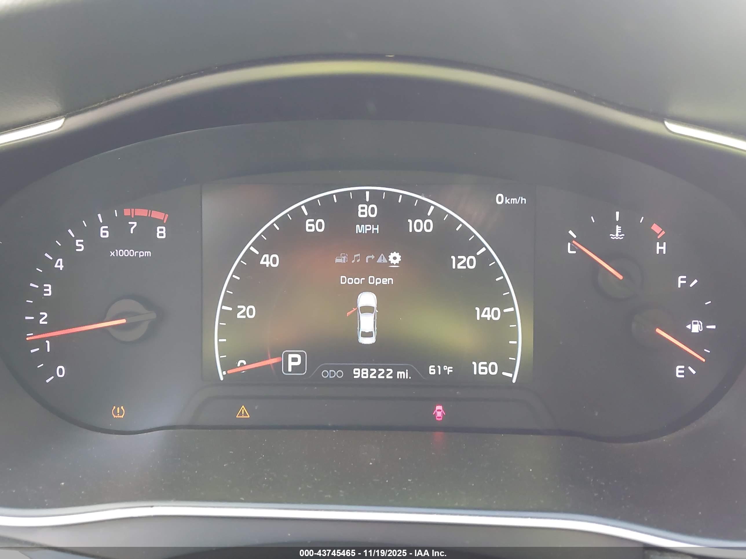 KIA CADENZA image 7