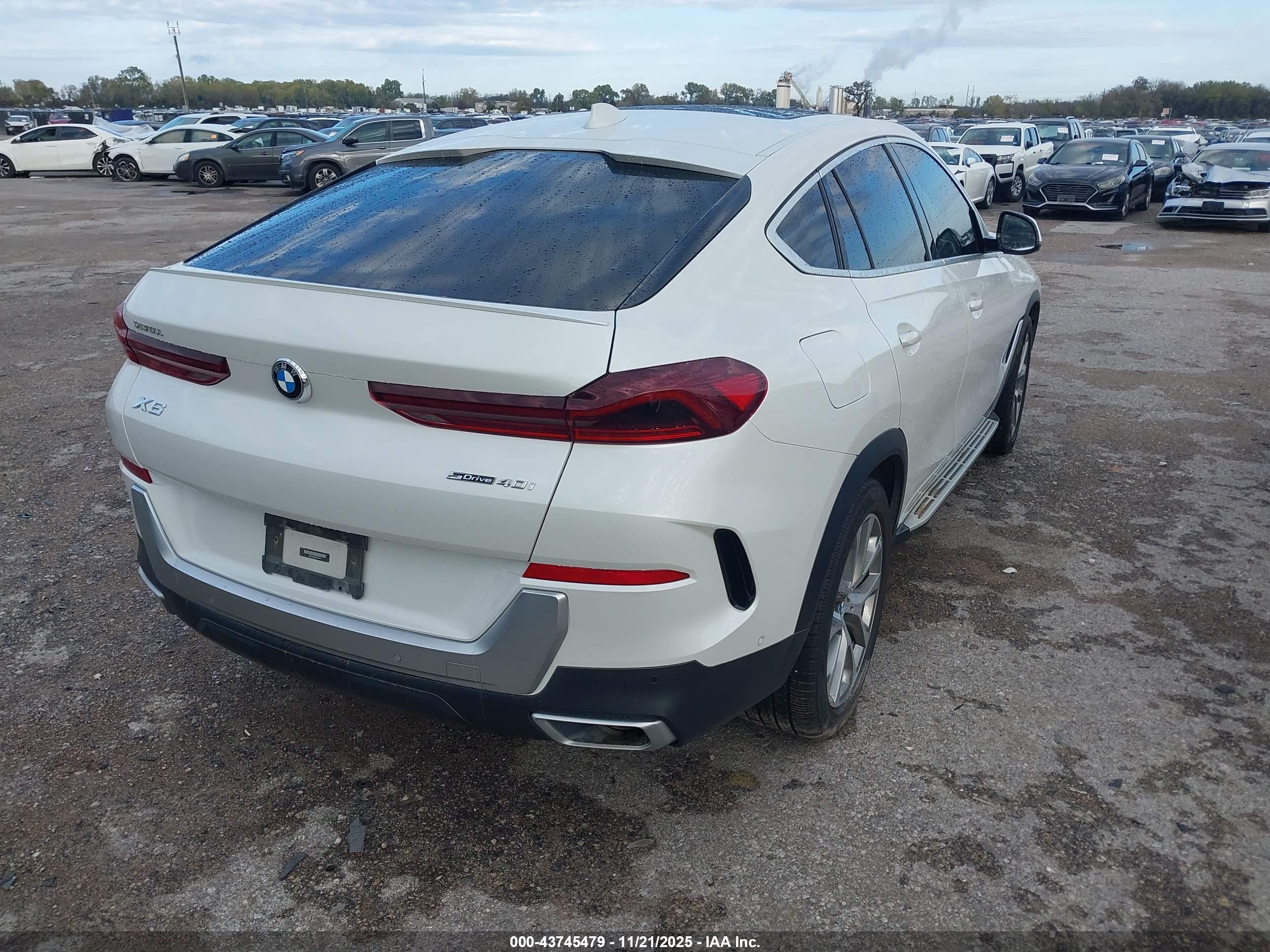 BMW X6 image 4