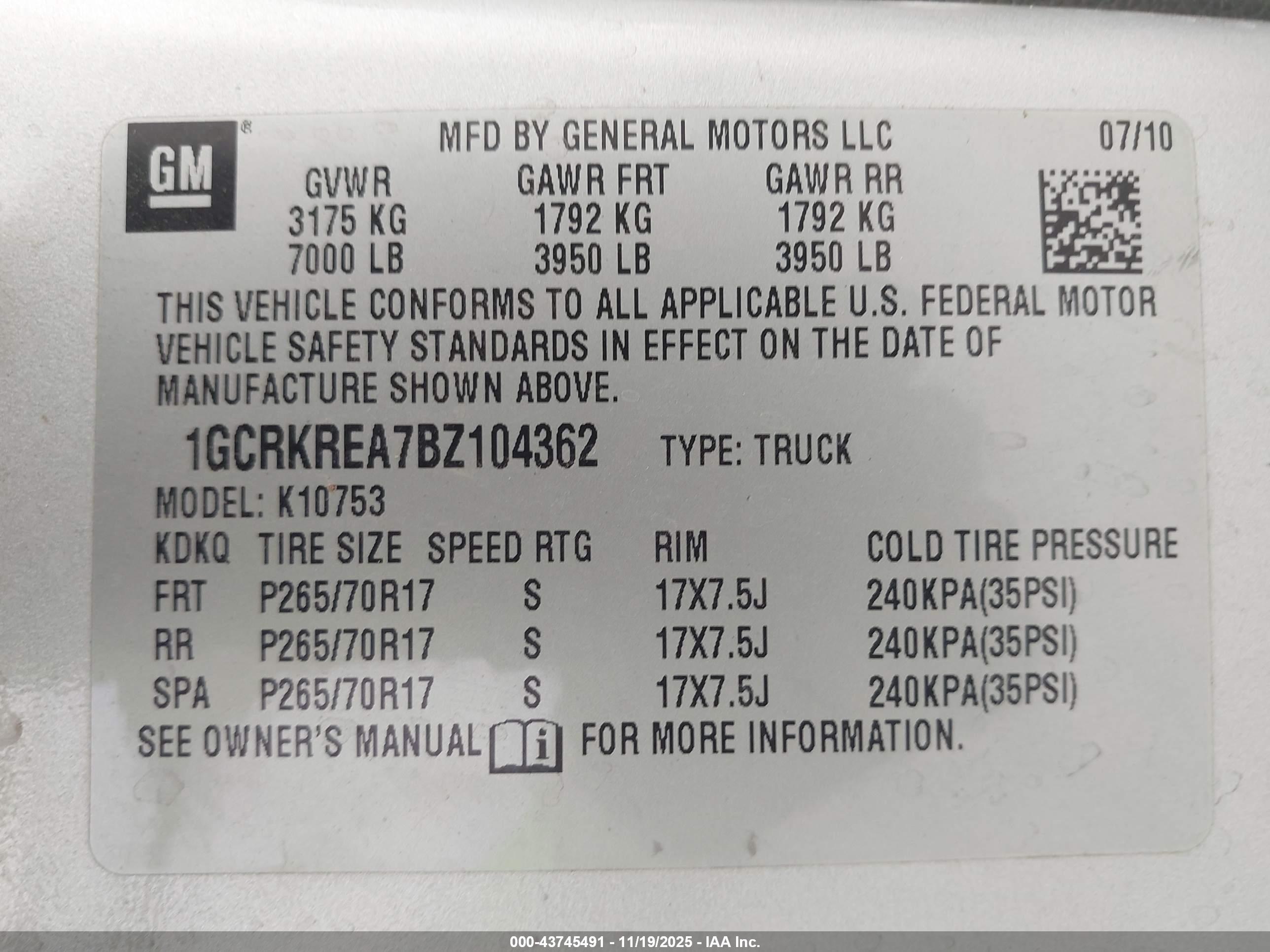 CHEVROLET SILVERADO image 9
