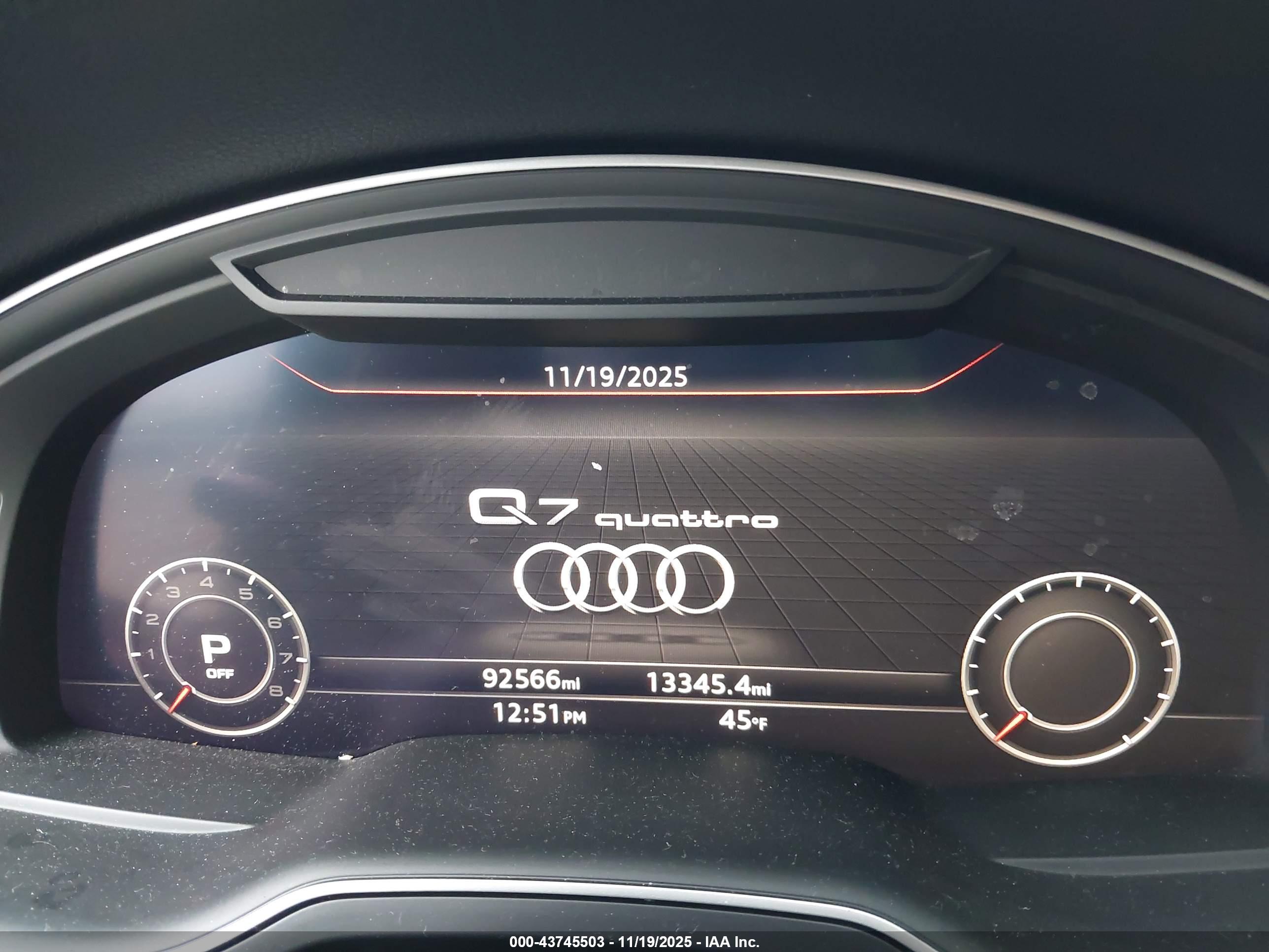 AUDI Q7 image 7