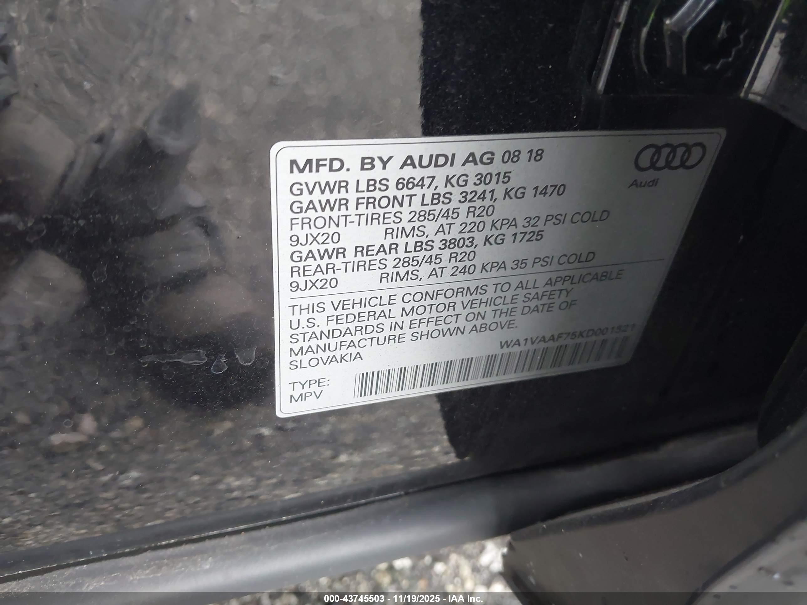 AUDI Q7 image 9