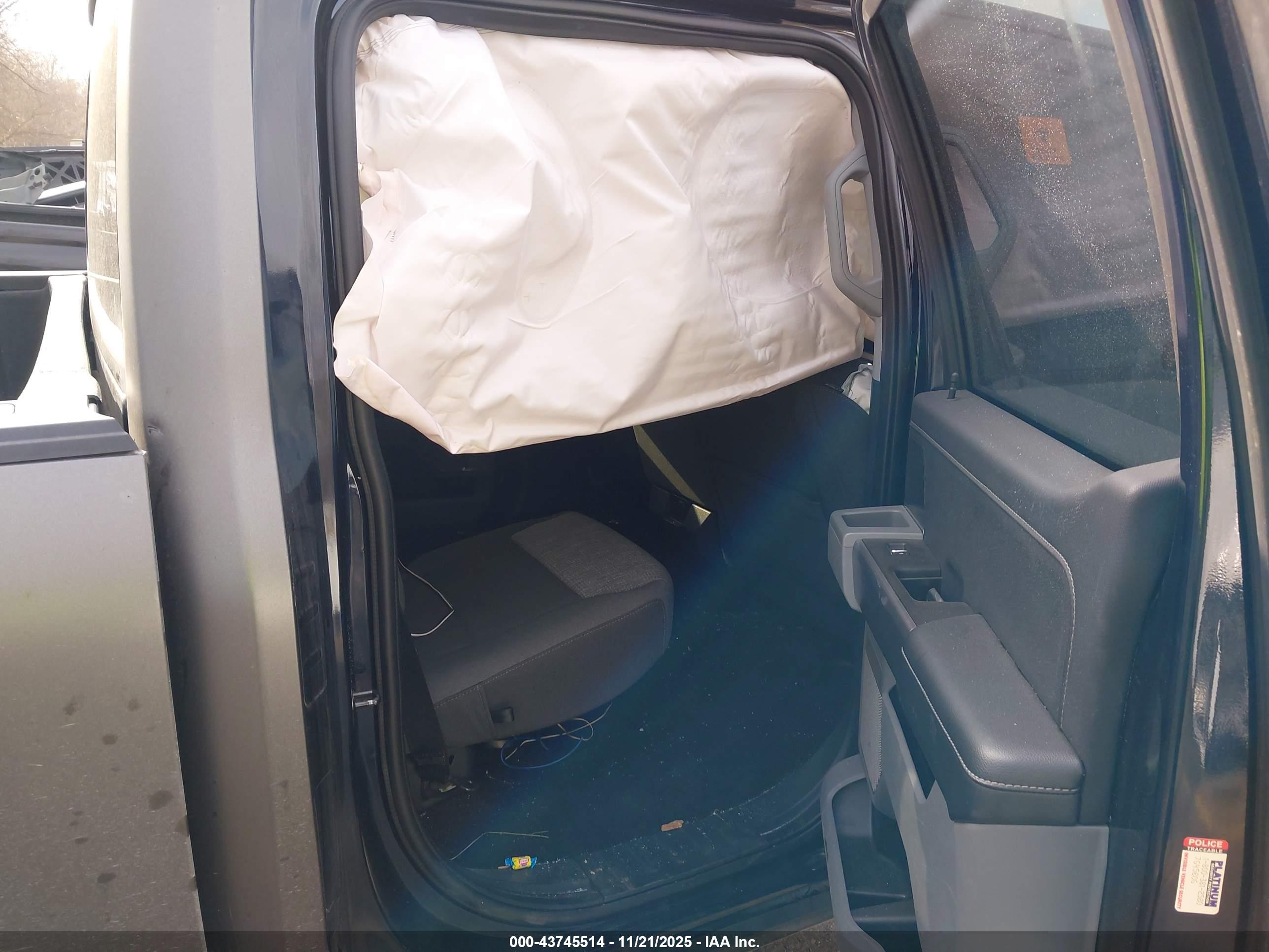 FORD F-150 image 8