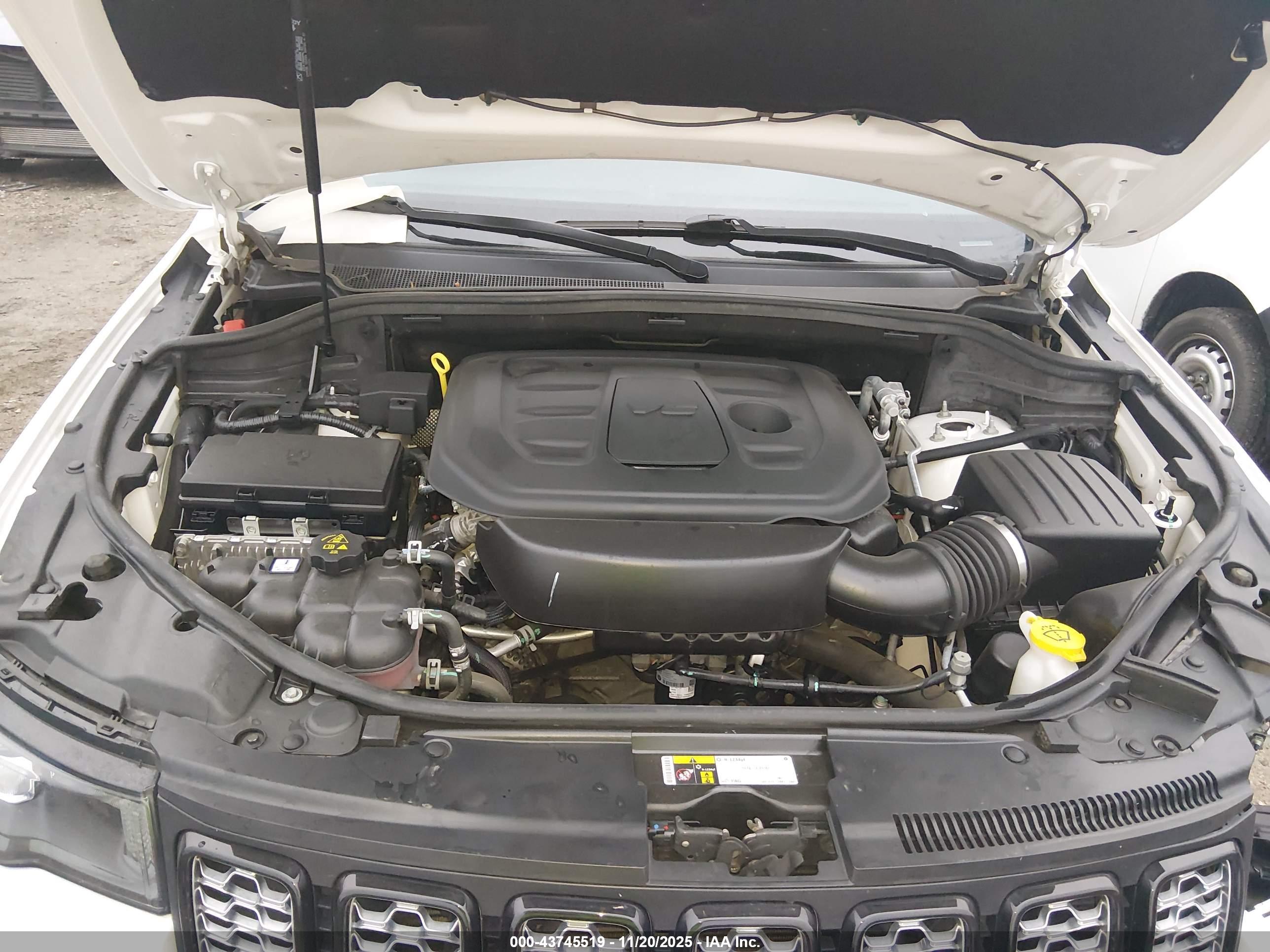 JEEP GRAND image 10