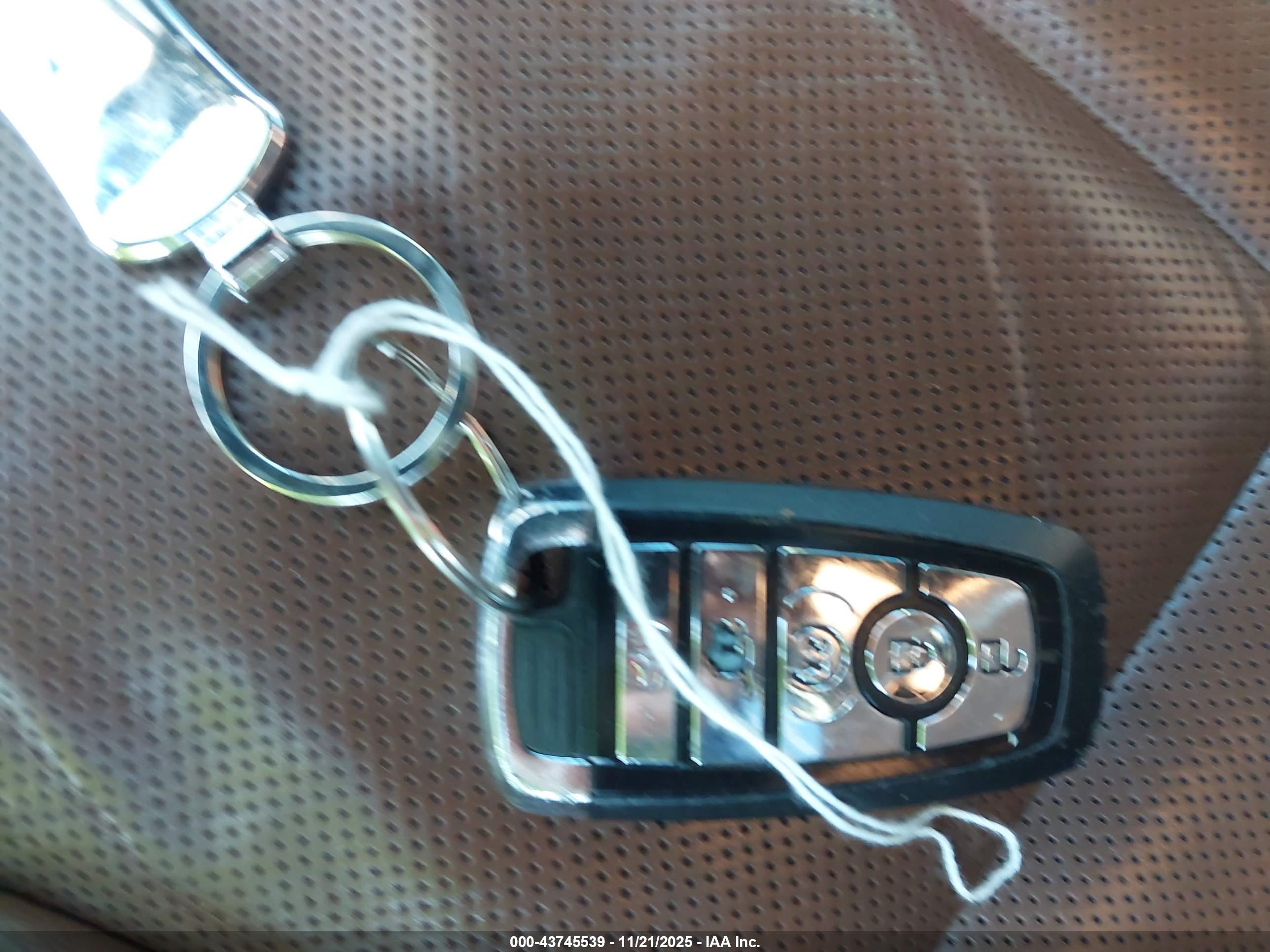LINCOLN AVIATOR image 11