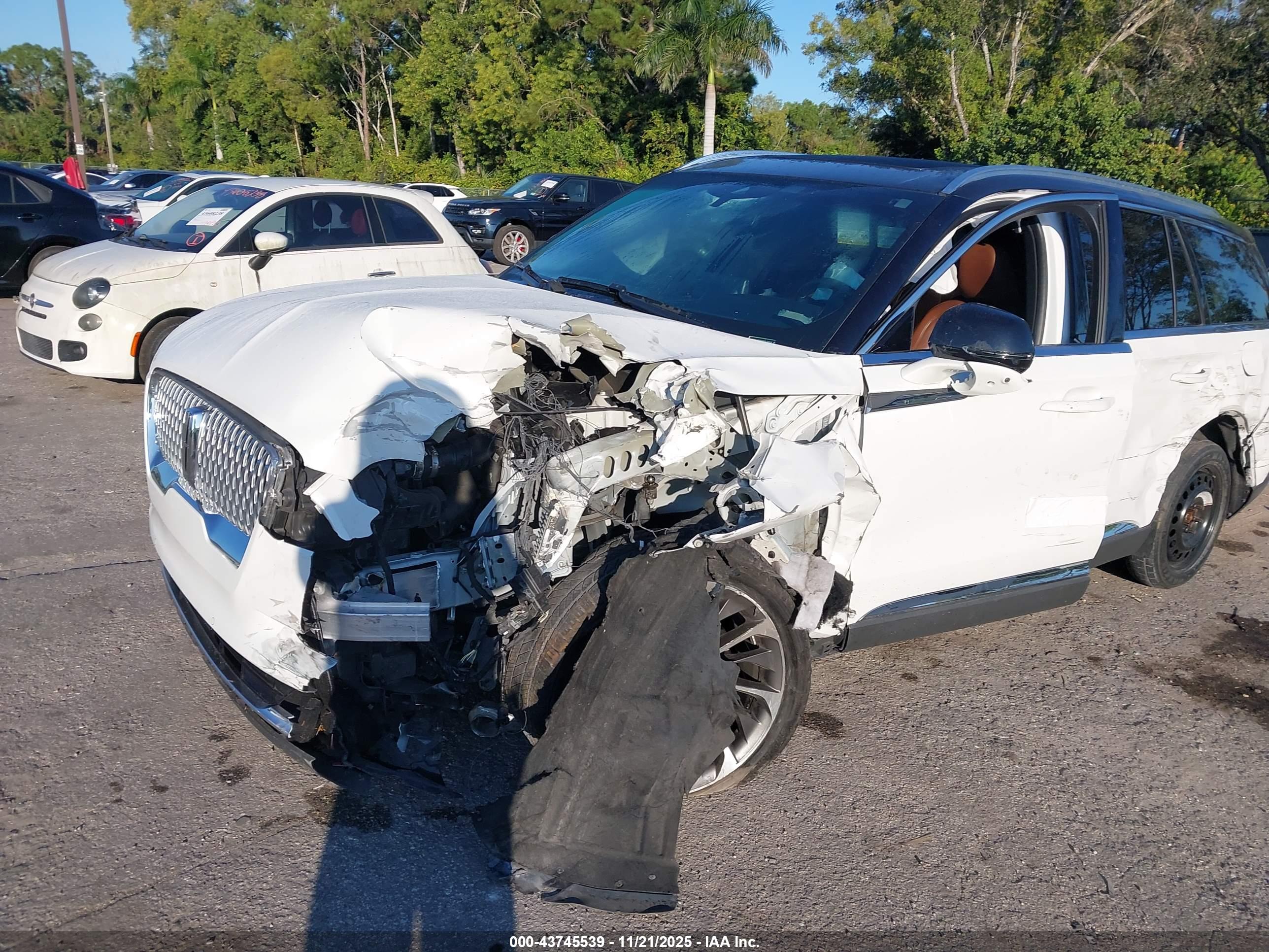 LINCOLN AVIATOR image 6