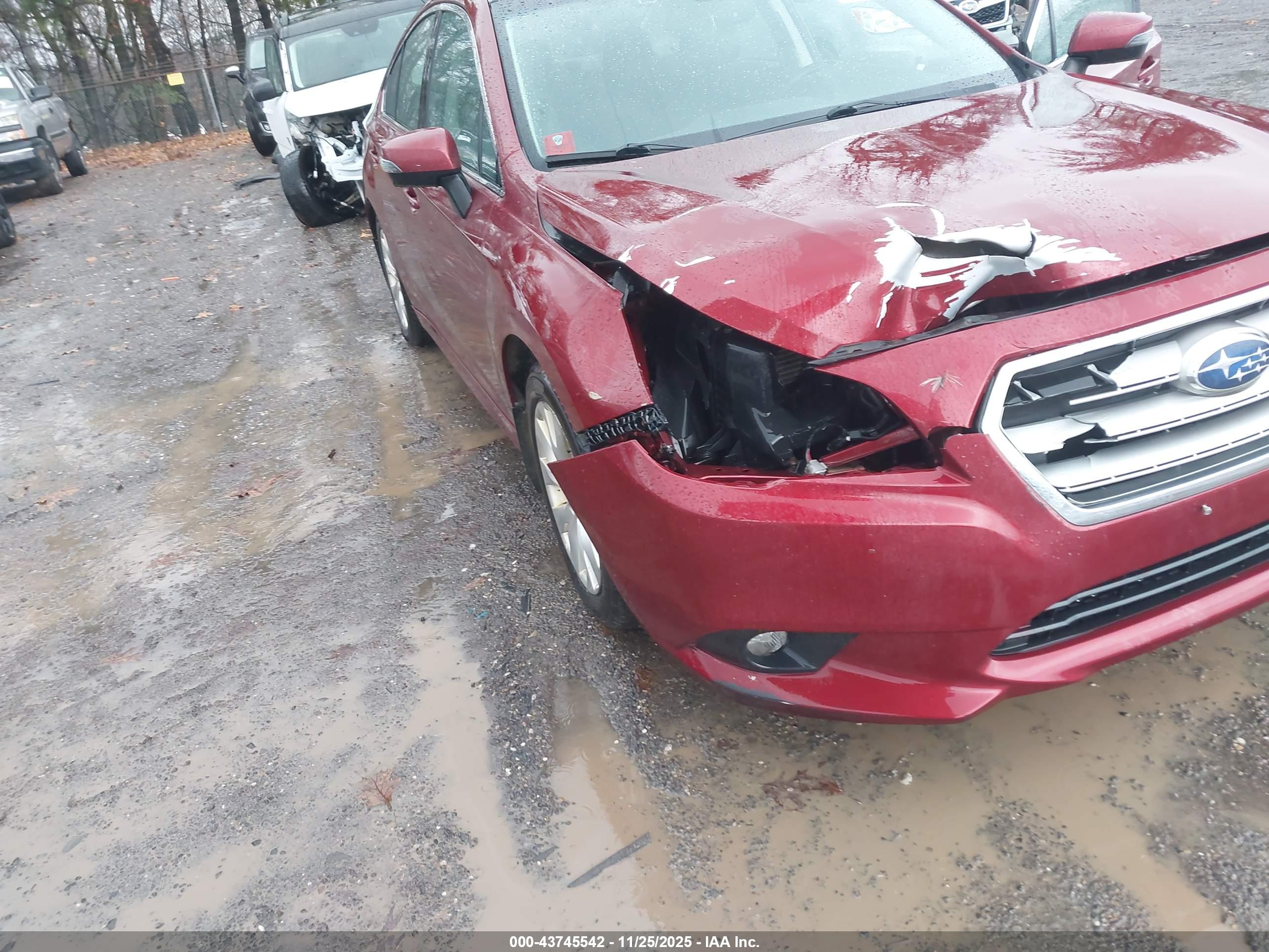 SUBARU LEGACY image 6