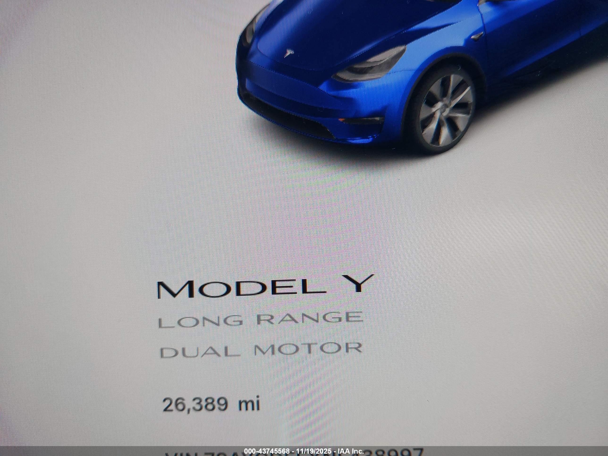 TESLA MODEL image 7