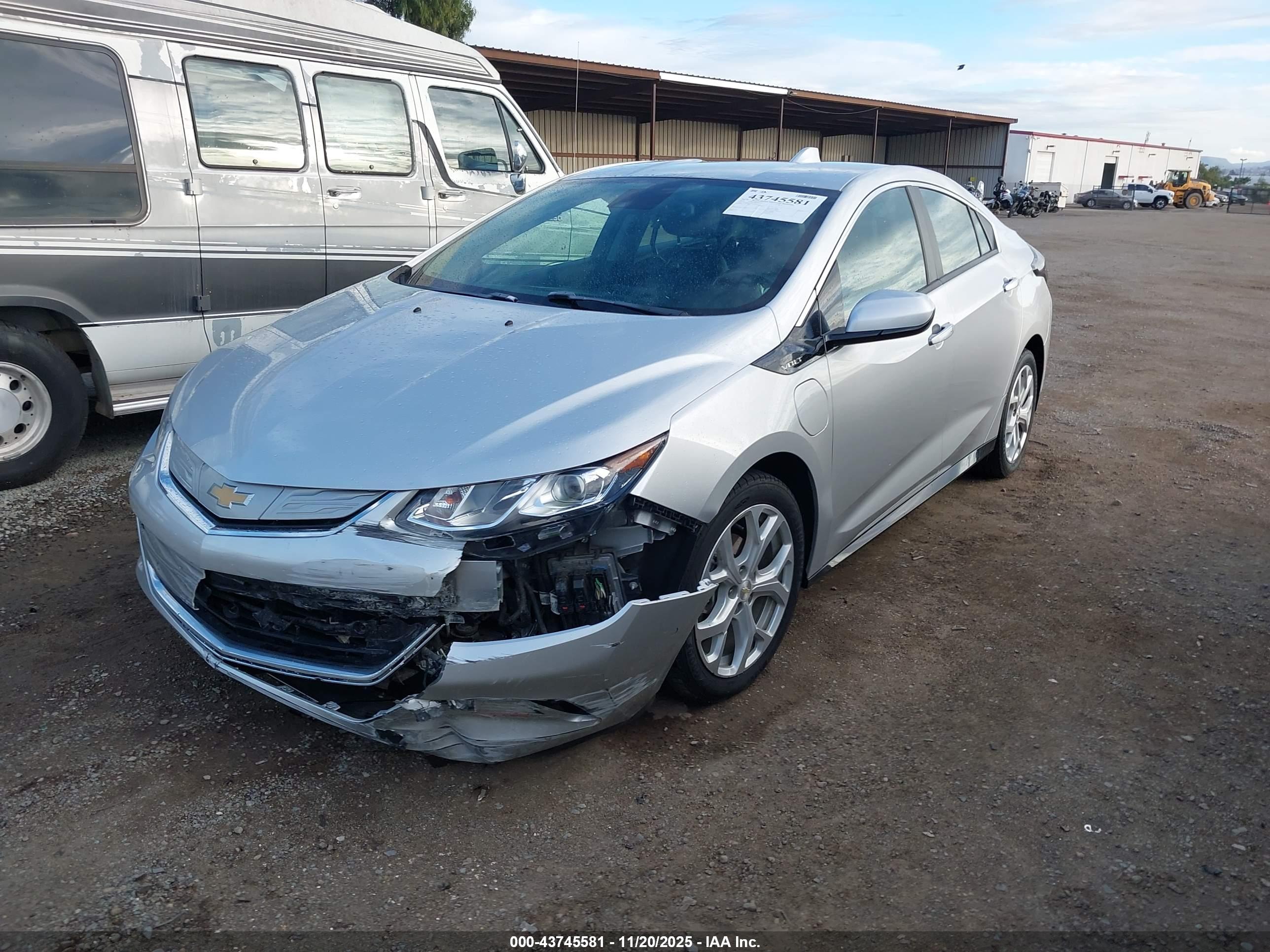 CHEVROLET VOLT image 2
