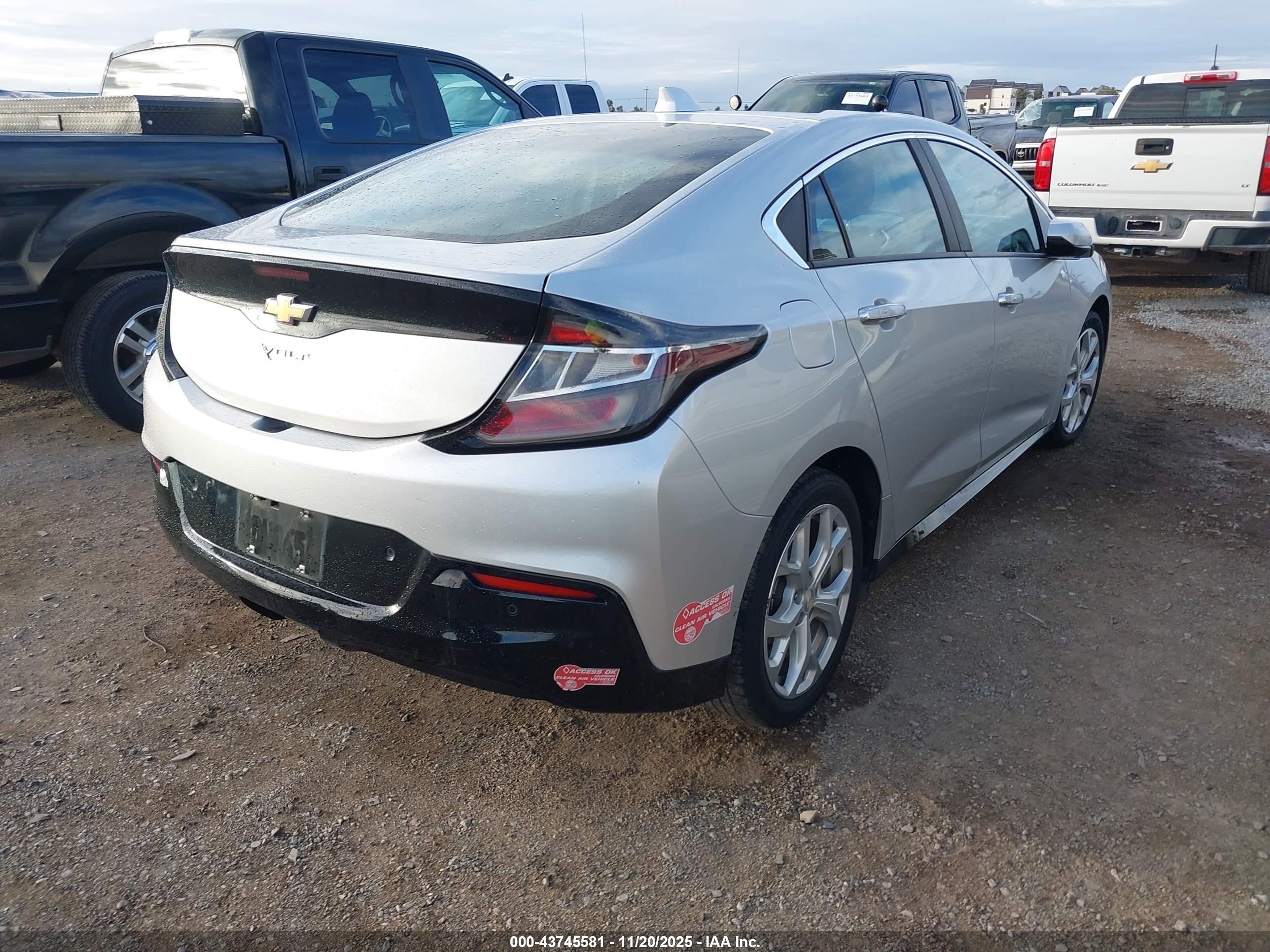 CHEVROLET VOLT image 4