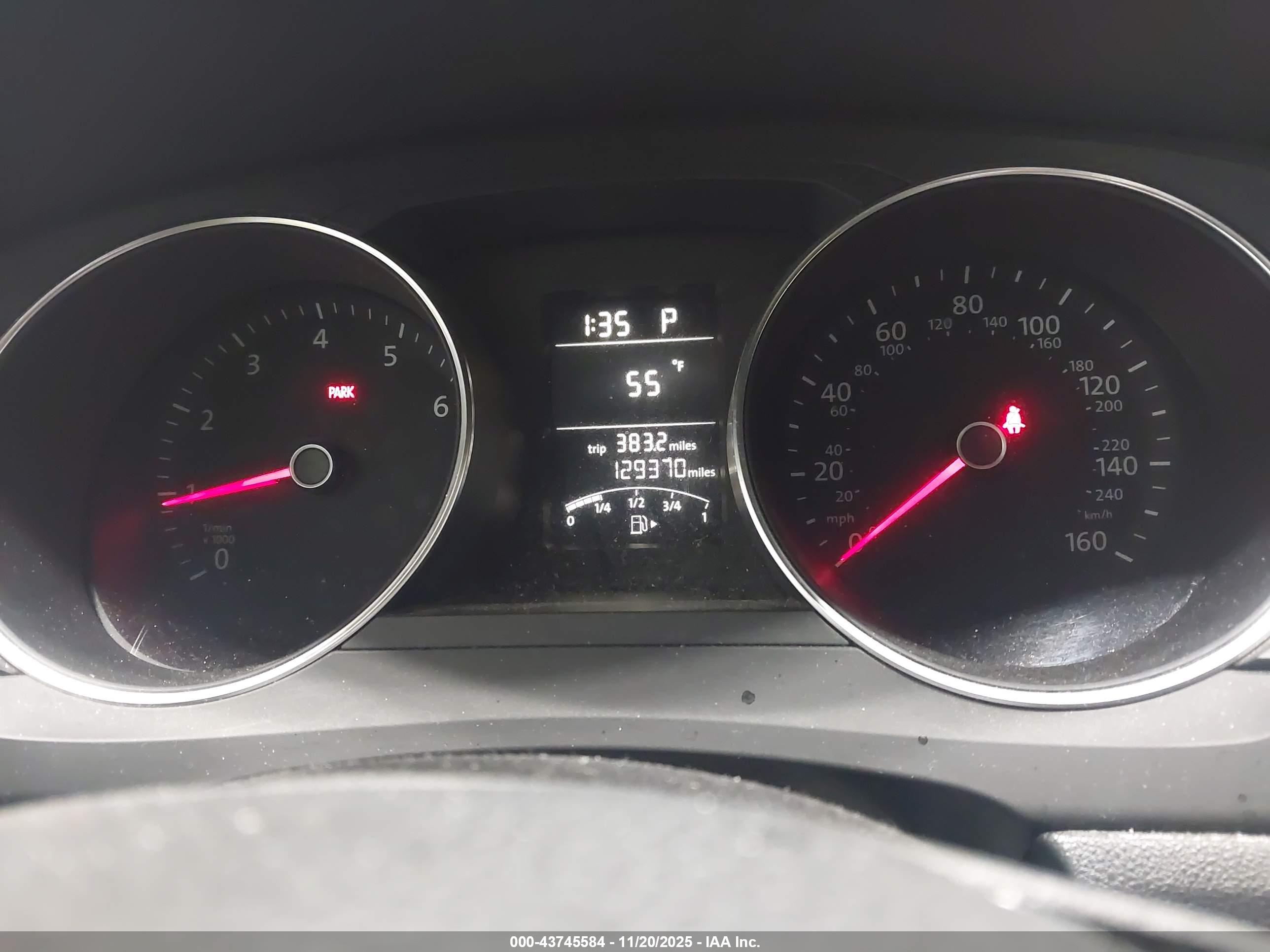 VOLKSWAGEN JETTA image 7