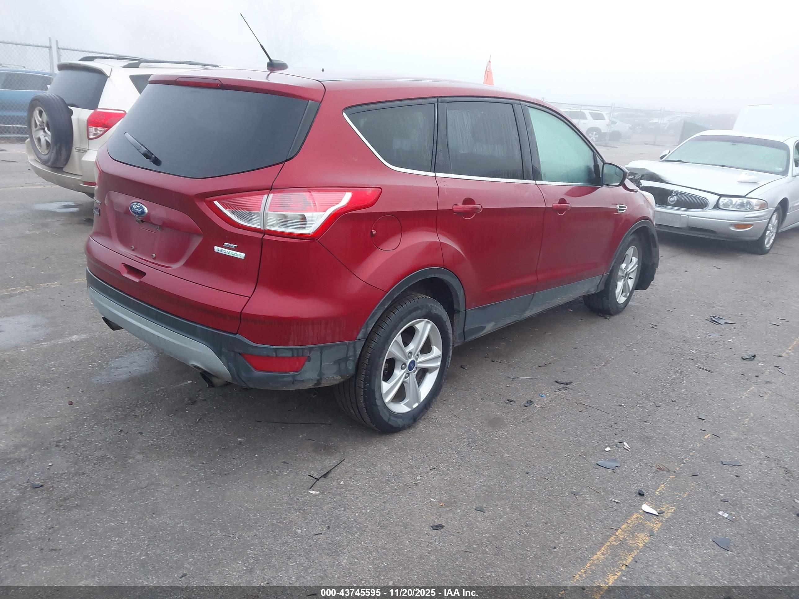 FORD ESCAPE image 4