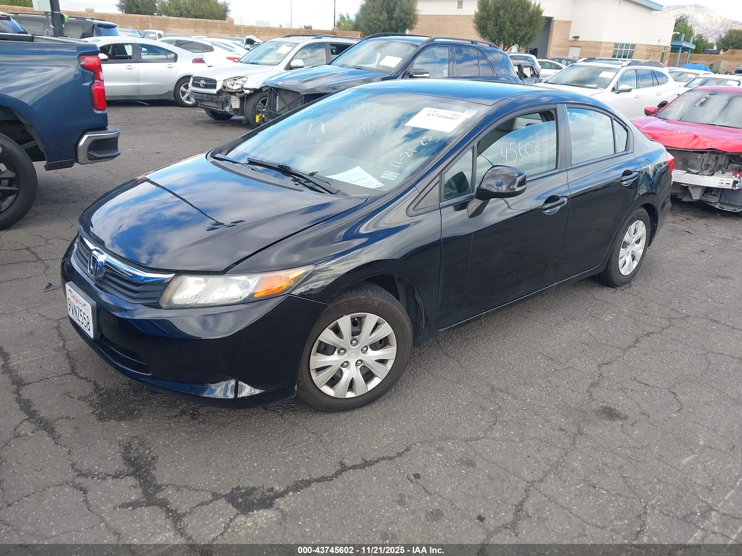HONDA CIVIC image 2
