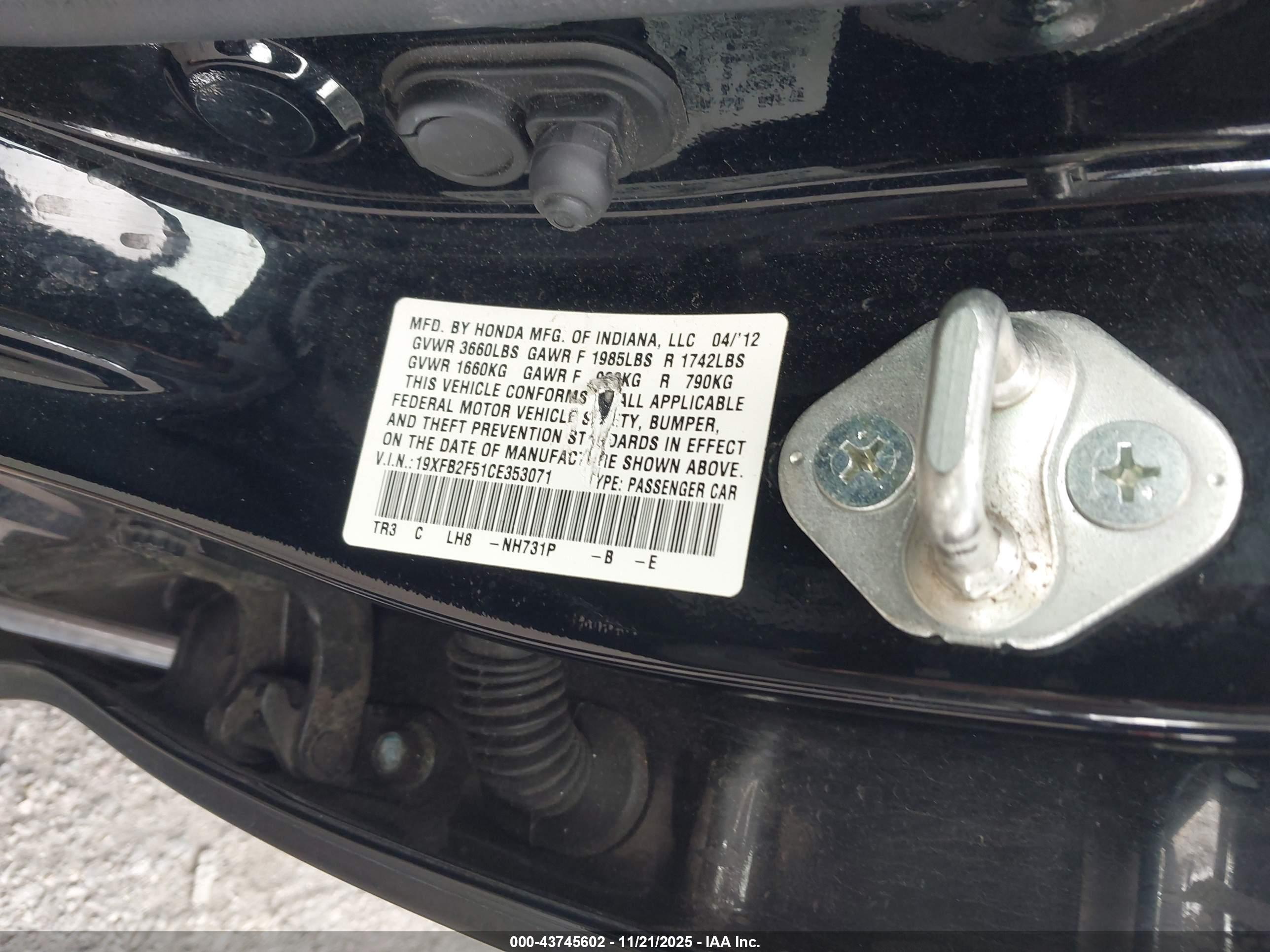 HONDA CIVIC image 9