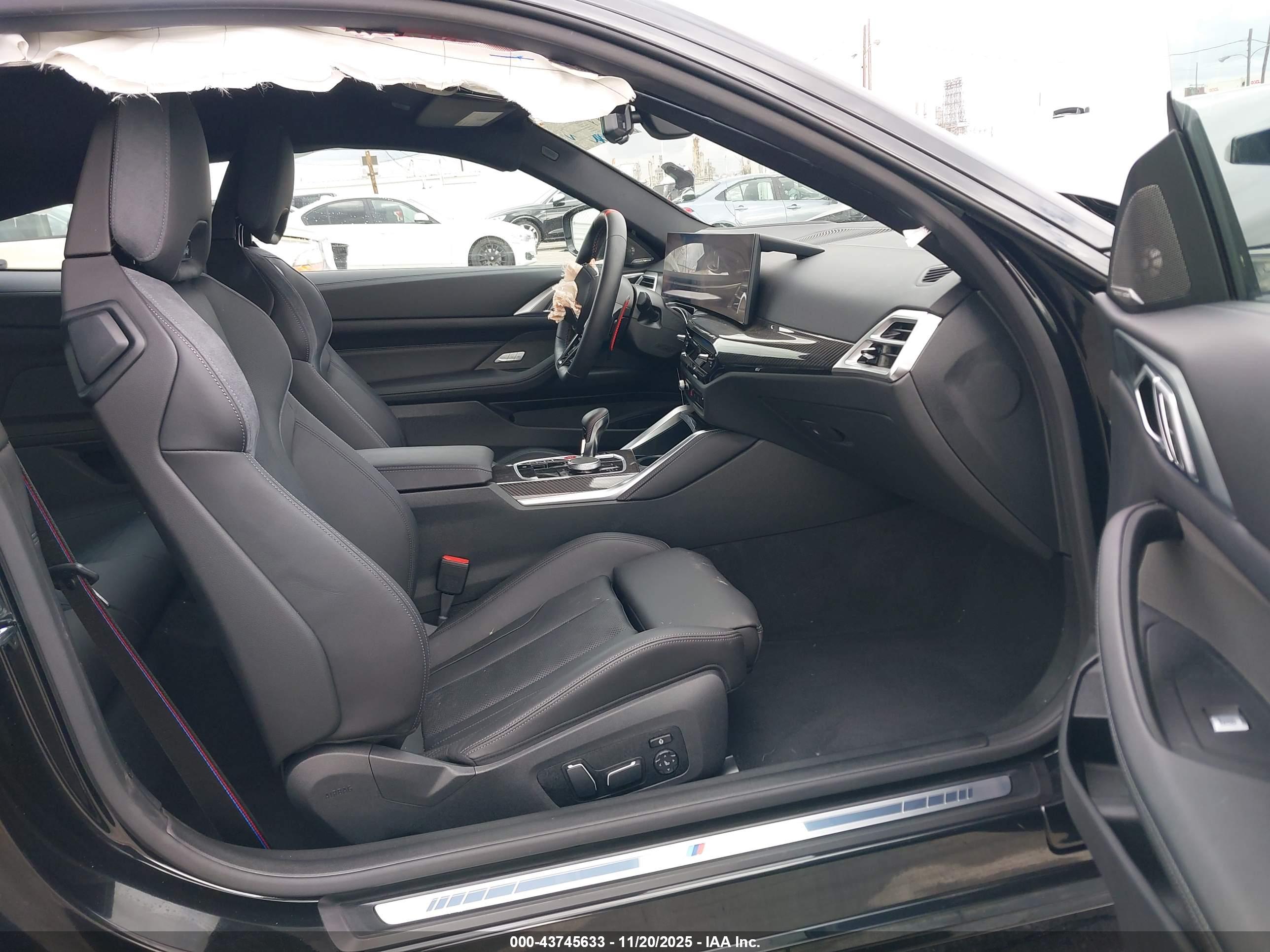 BMW M4 image 5