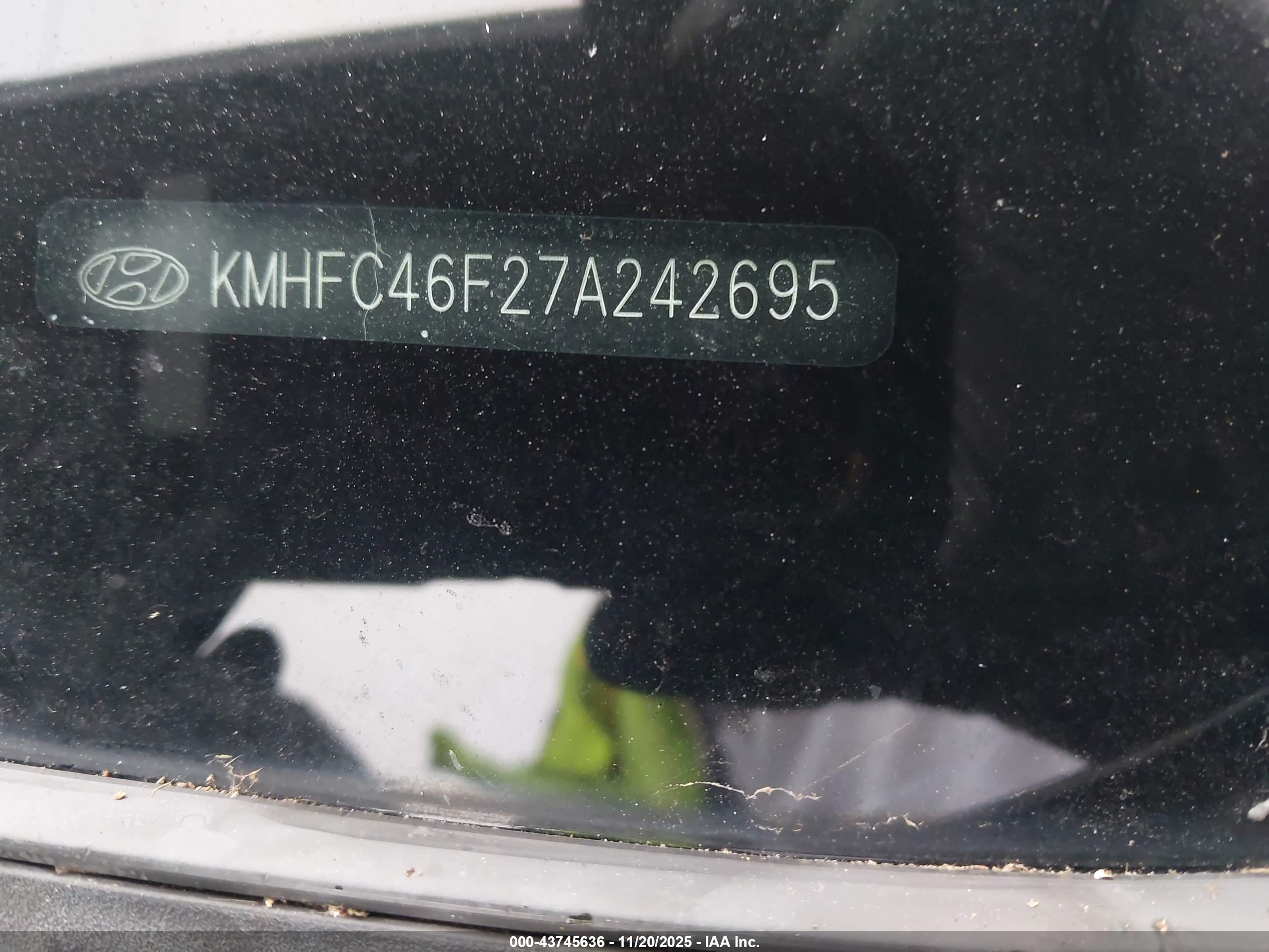 HYUNDAI AZERA image 9