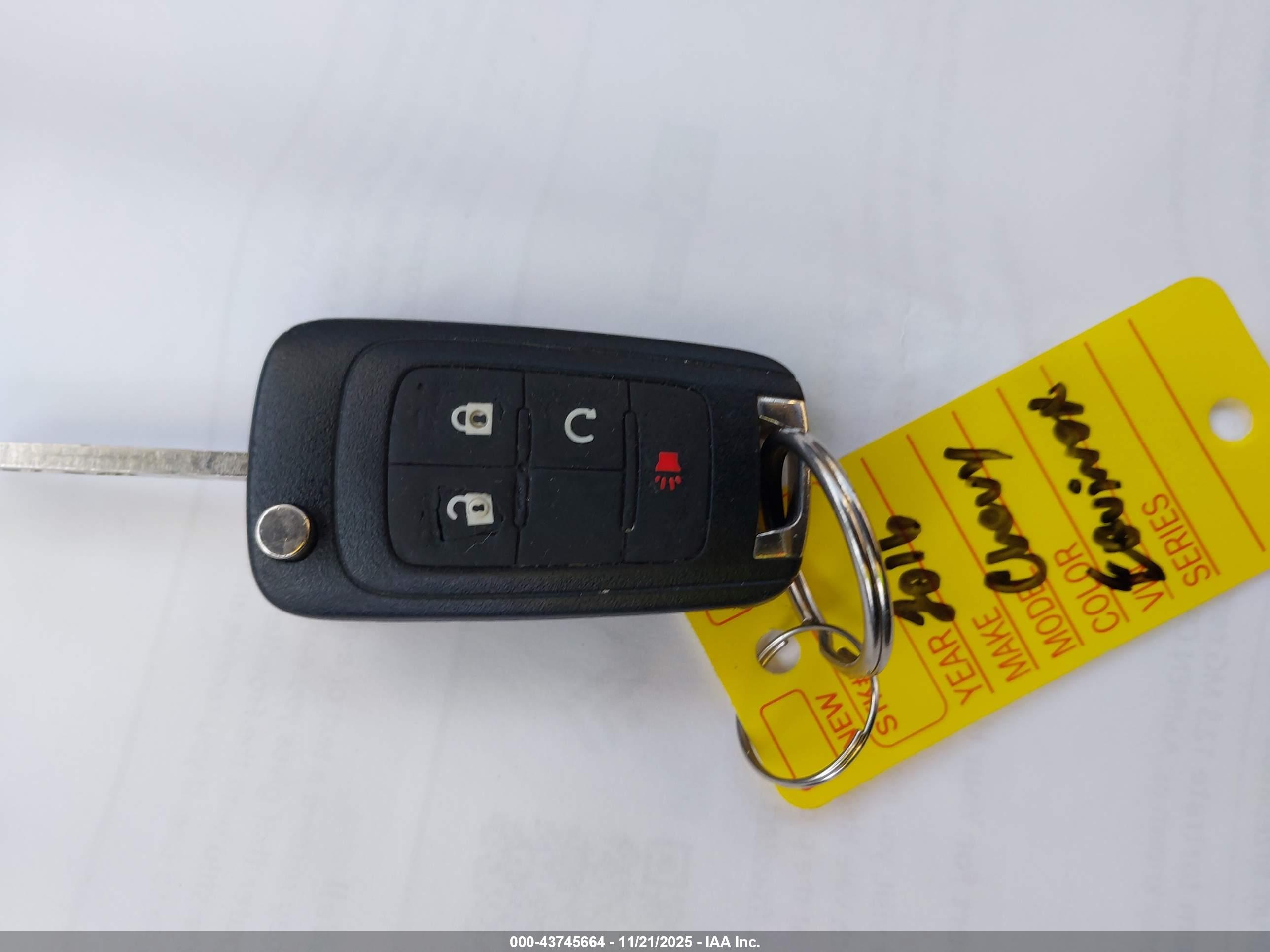 CHEVROLET EQUINOX image 11