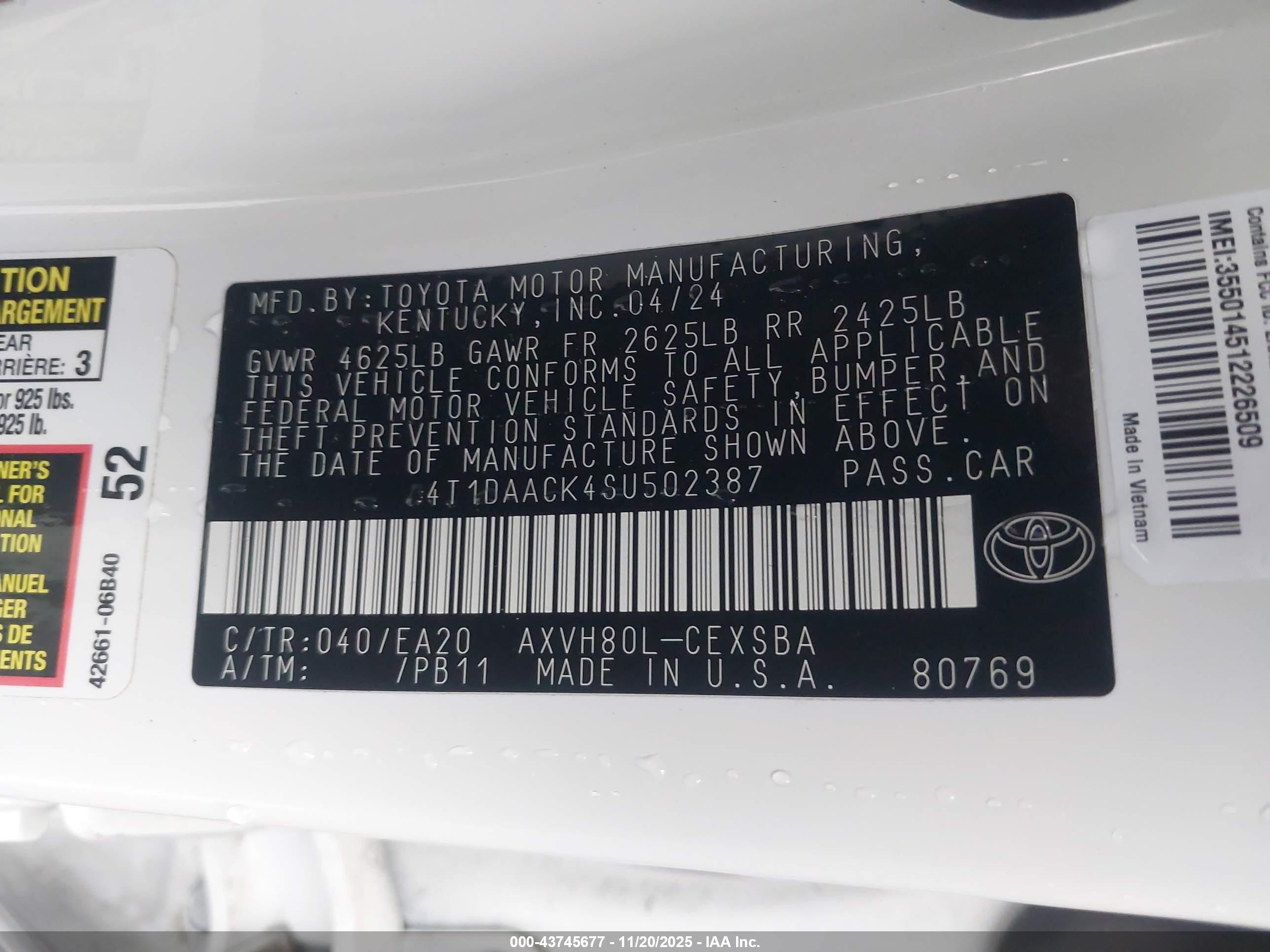 TOYOTA CAMRY image 9
