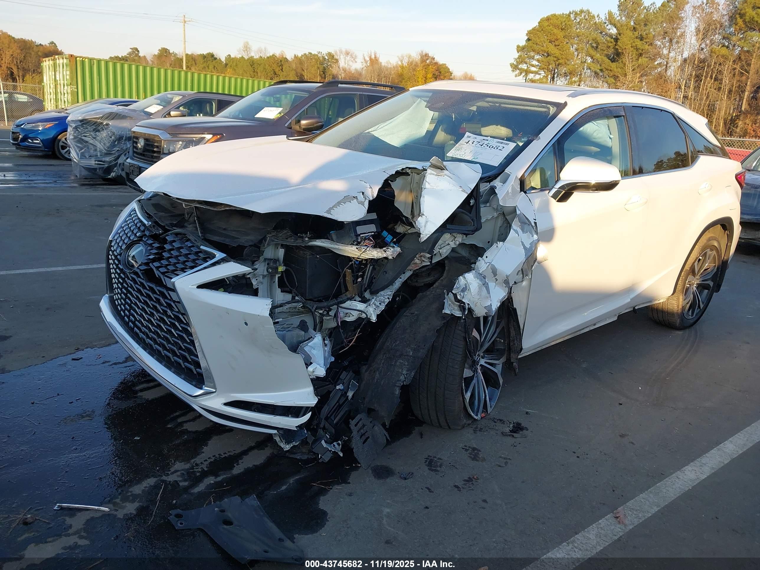 LEXUS RX image 6