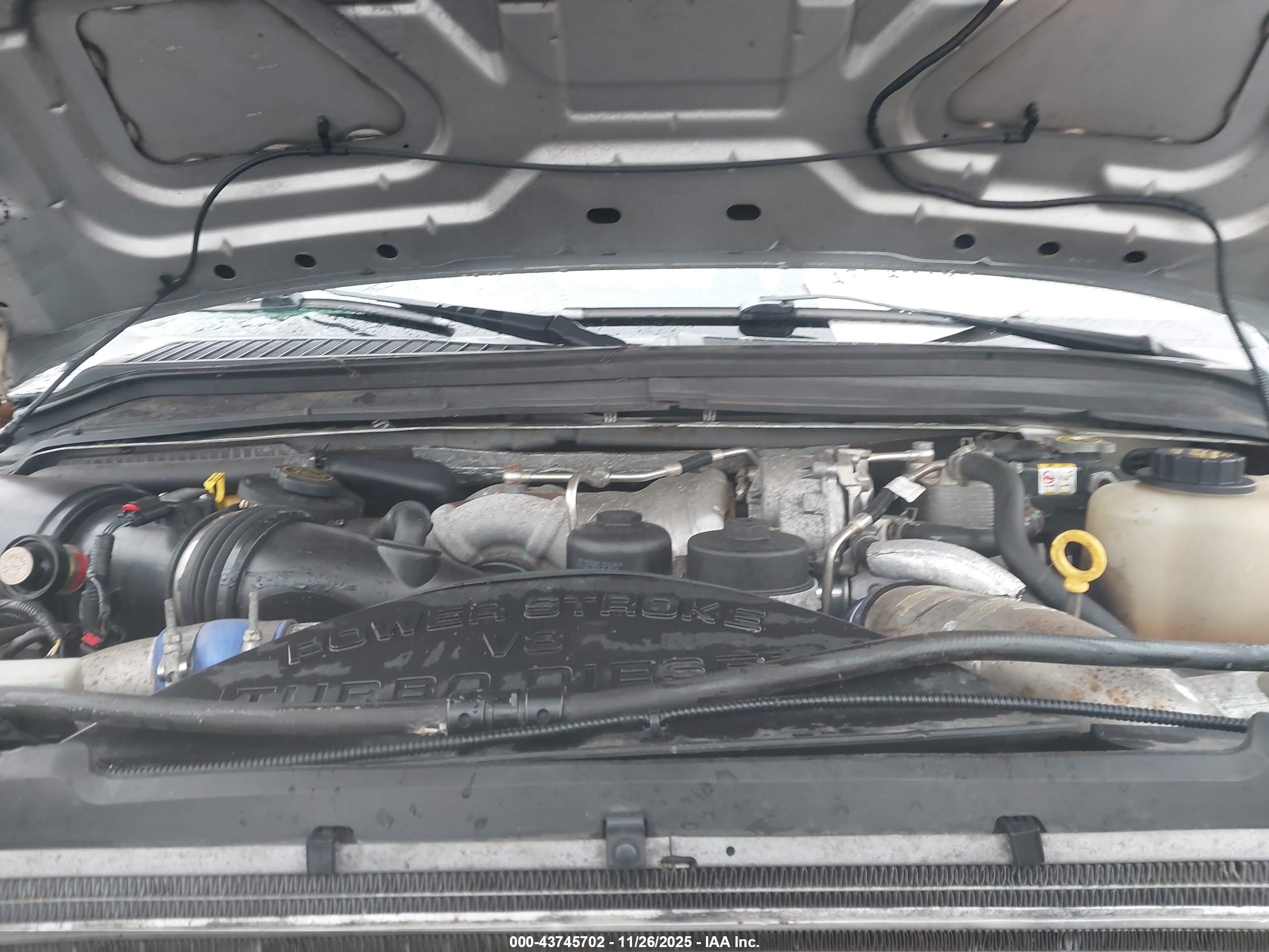 FORD F-350 image 10
