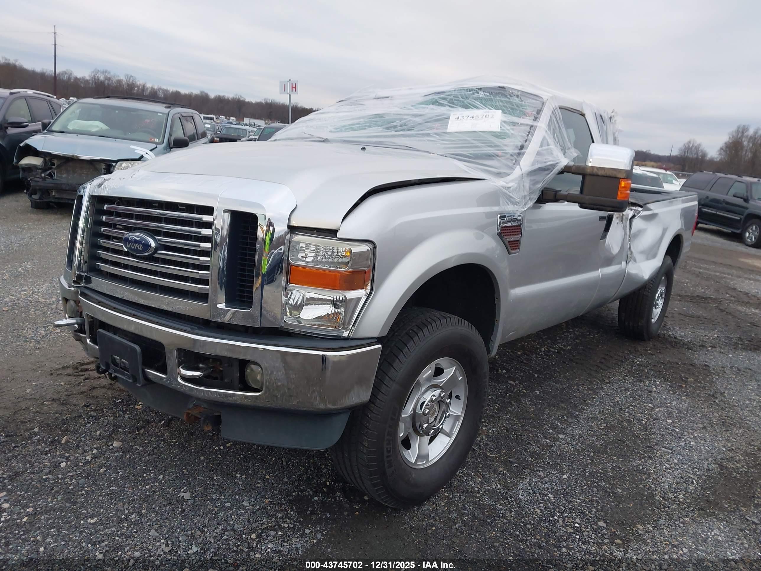 FORD F-350 image 2