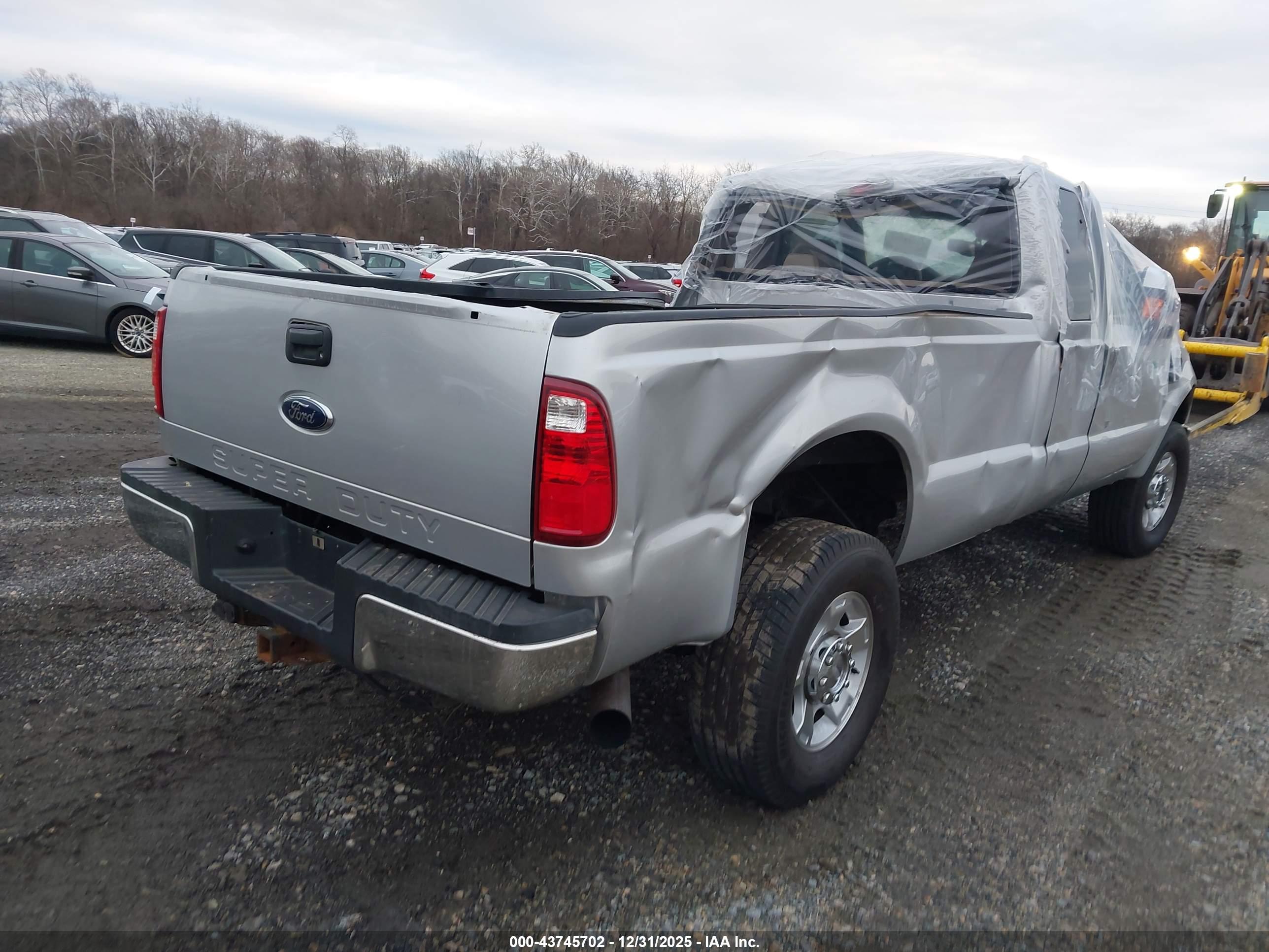 FORD F-350 image 4