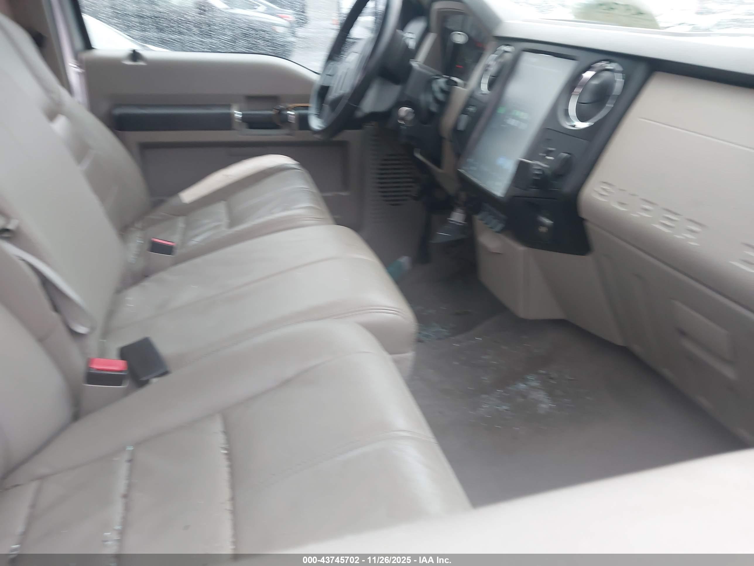 FORD F-350 image 5