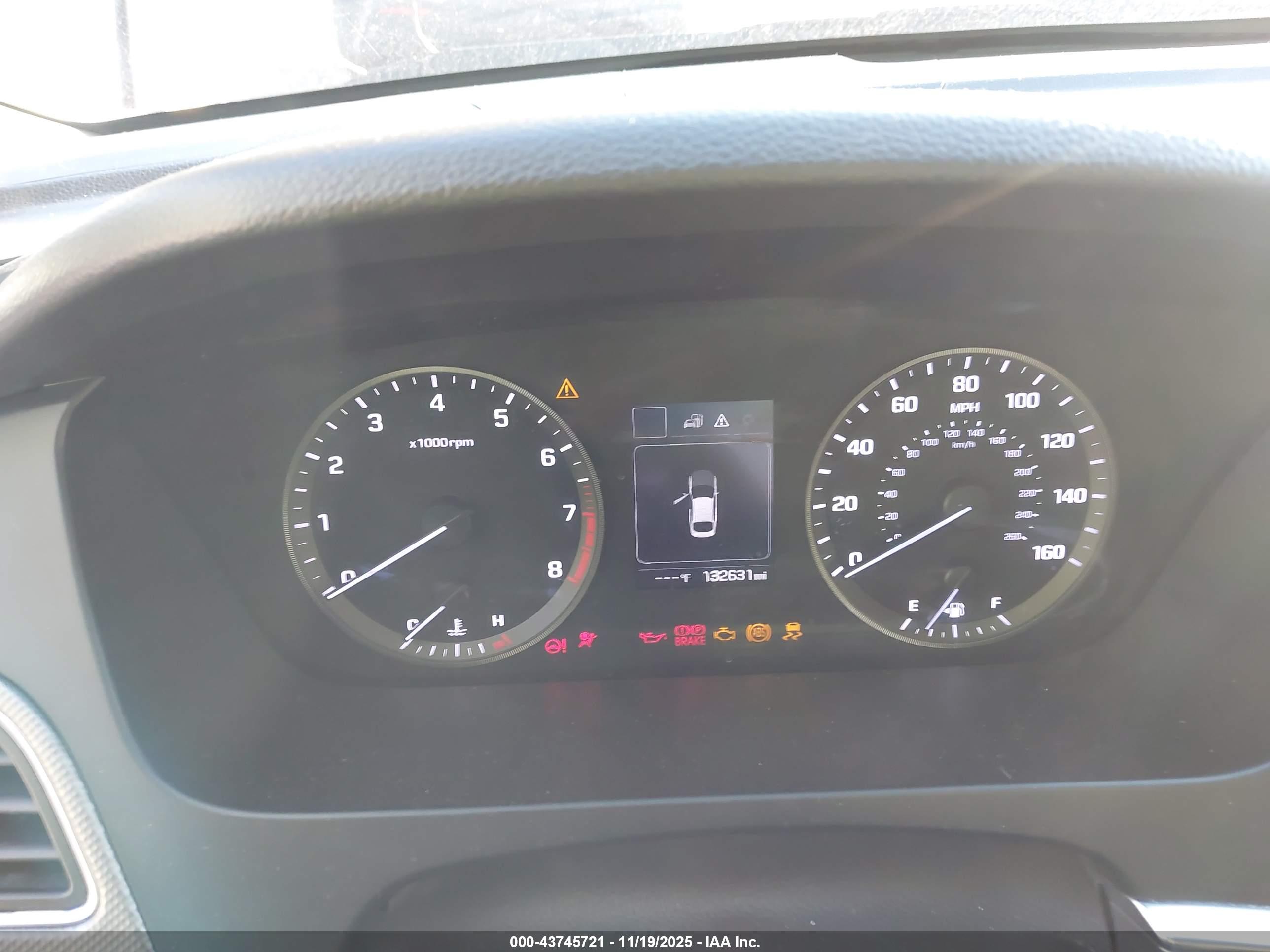 HYUNDAI SONATA image 7