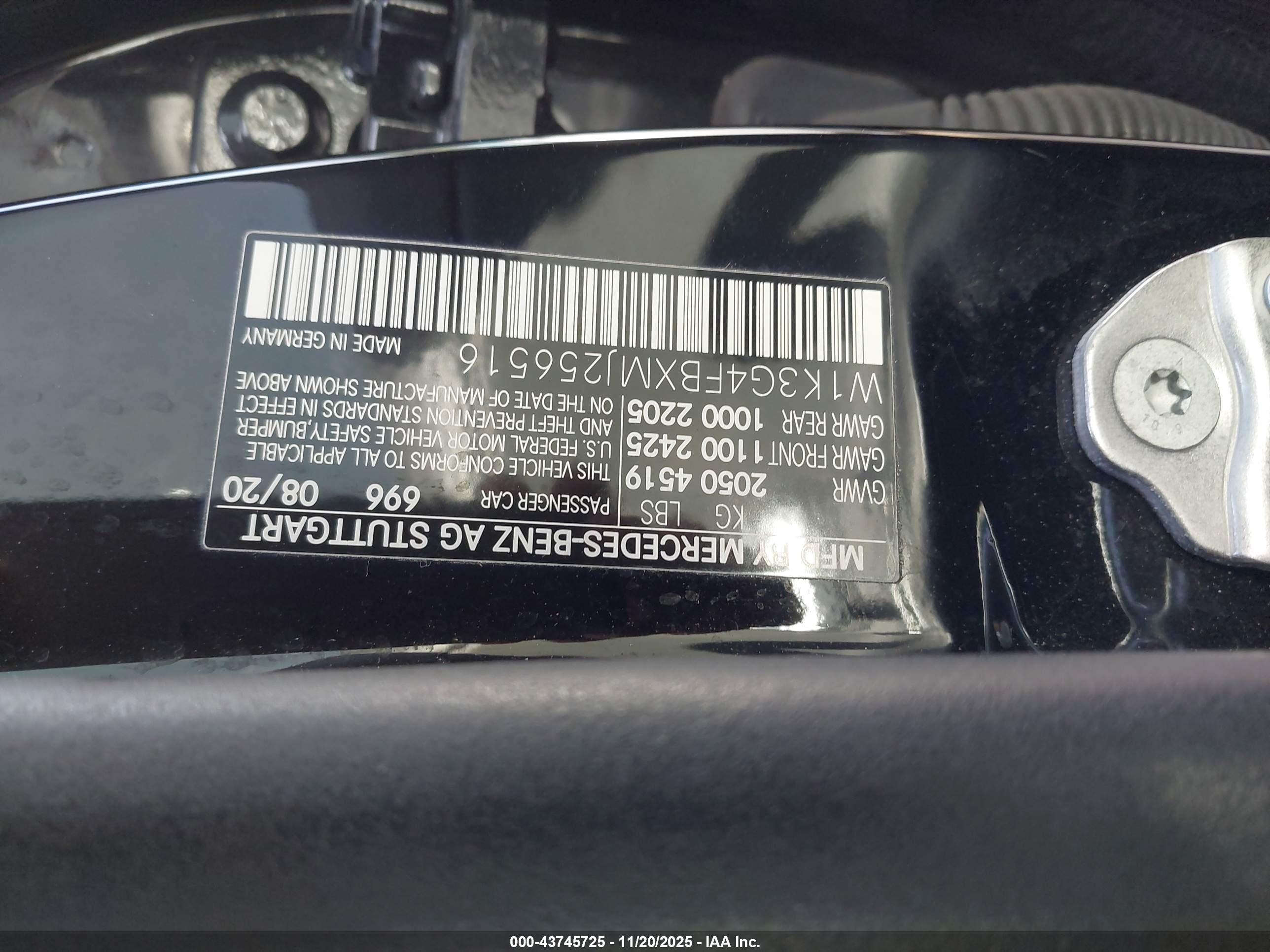 MERCEDES-BENZ A image 9