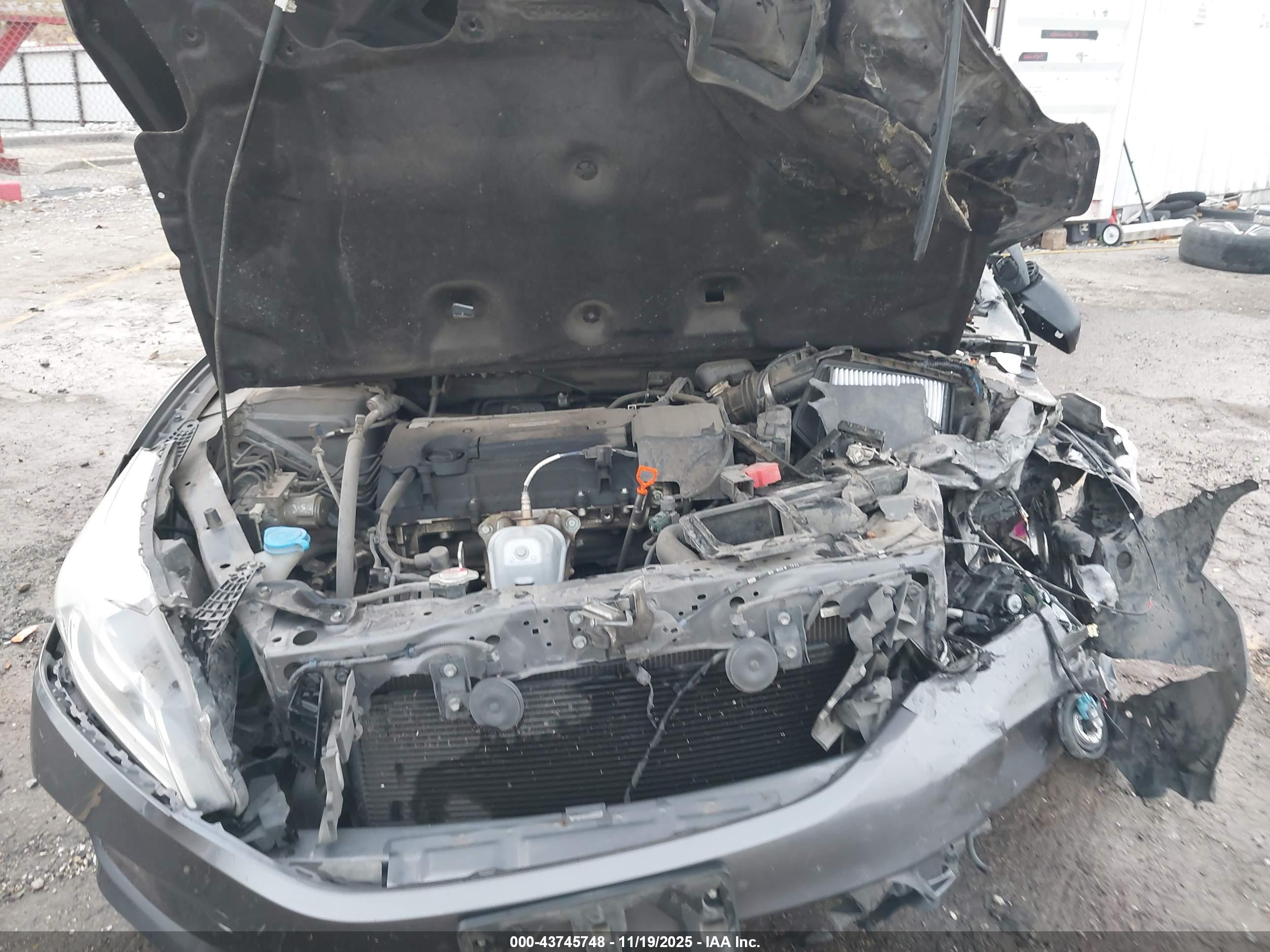 HONDA ACCORD image 10