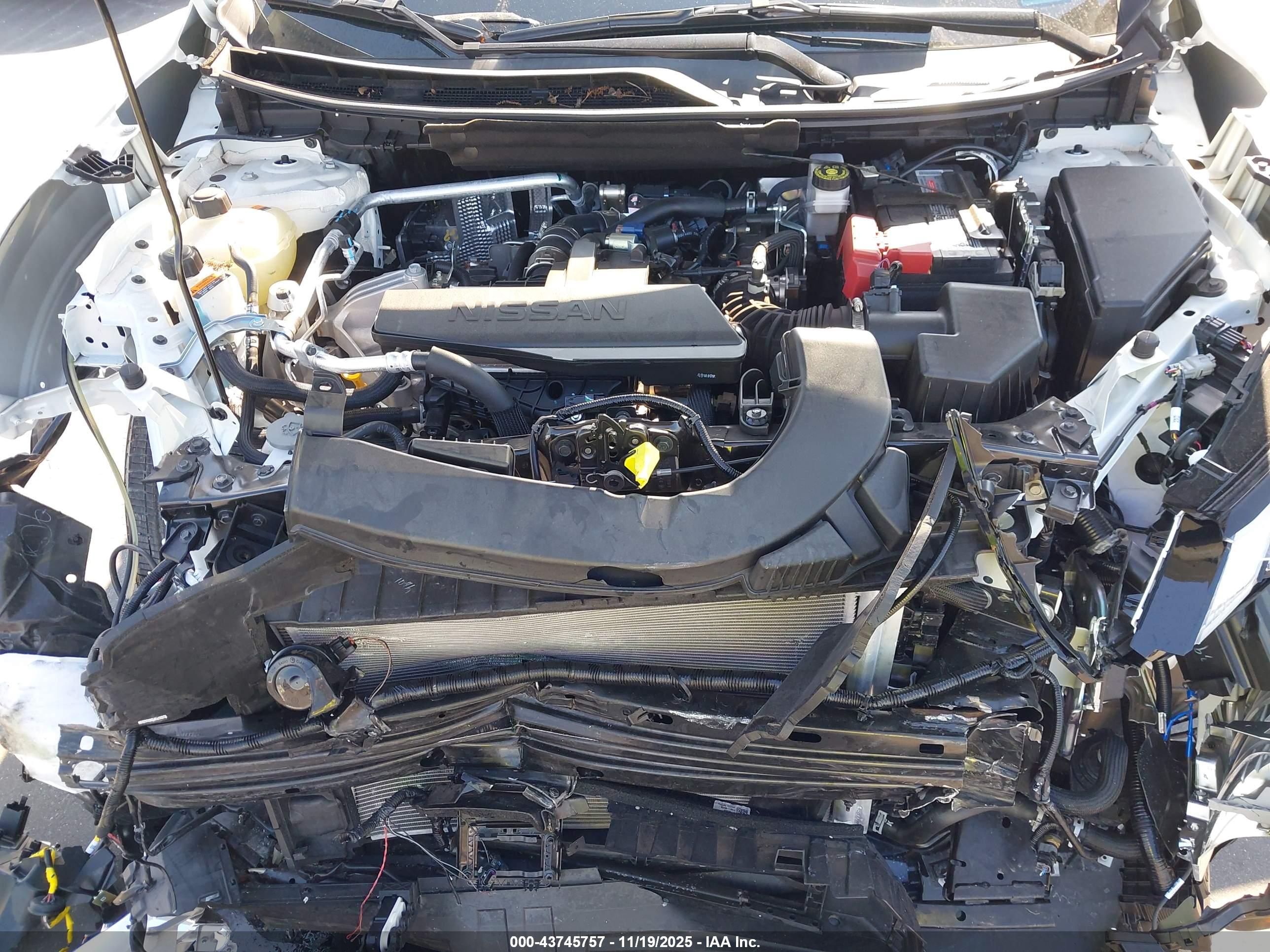 NISSAN ROGUE image 10