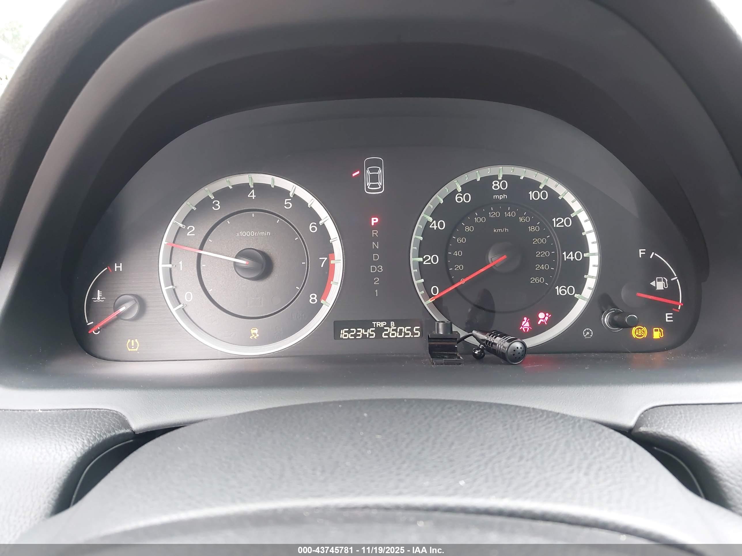 HONDA ACCORD image 7