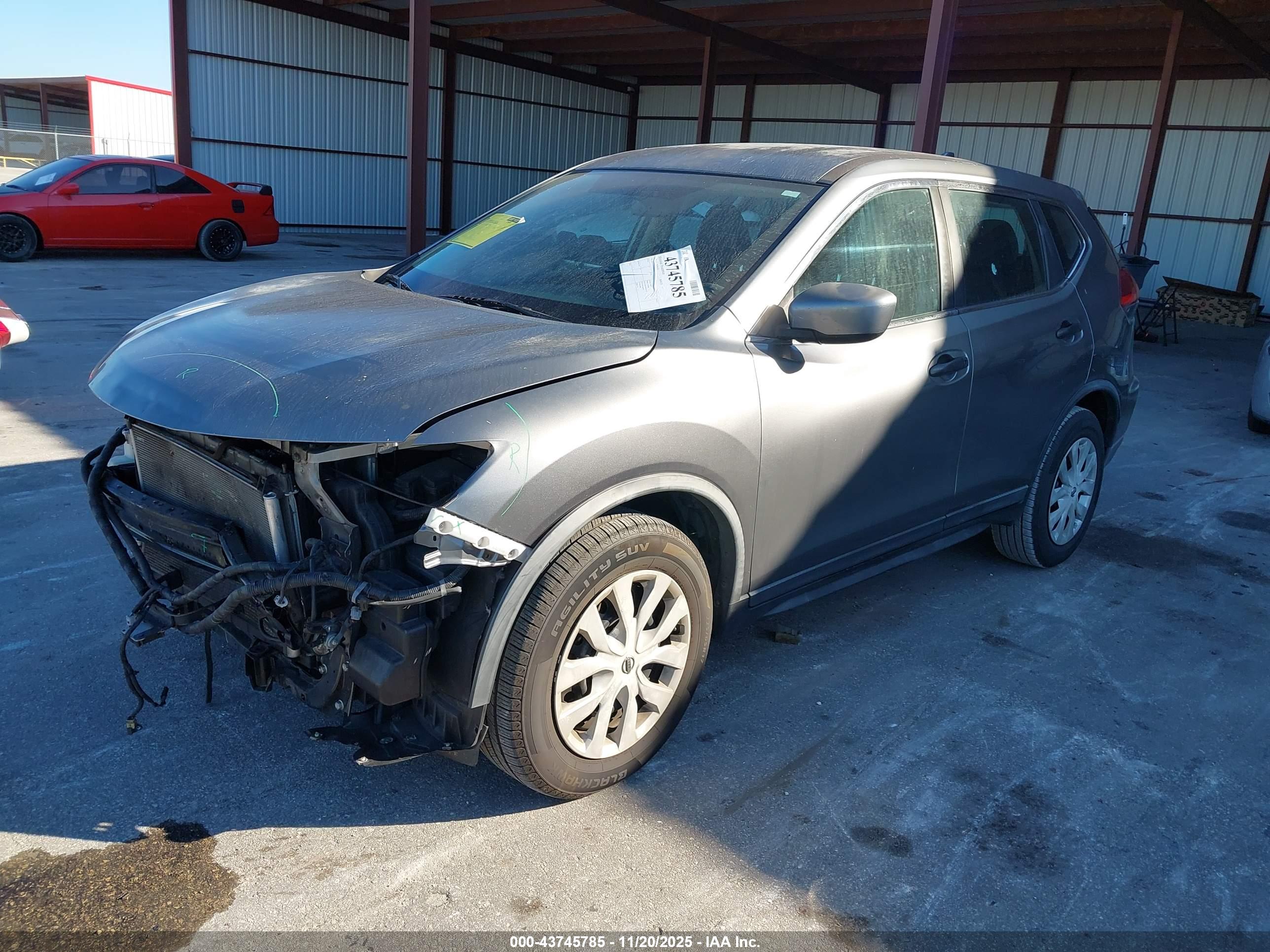 NISSAN ROGUE image 2