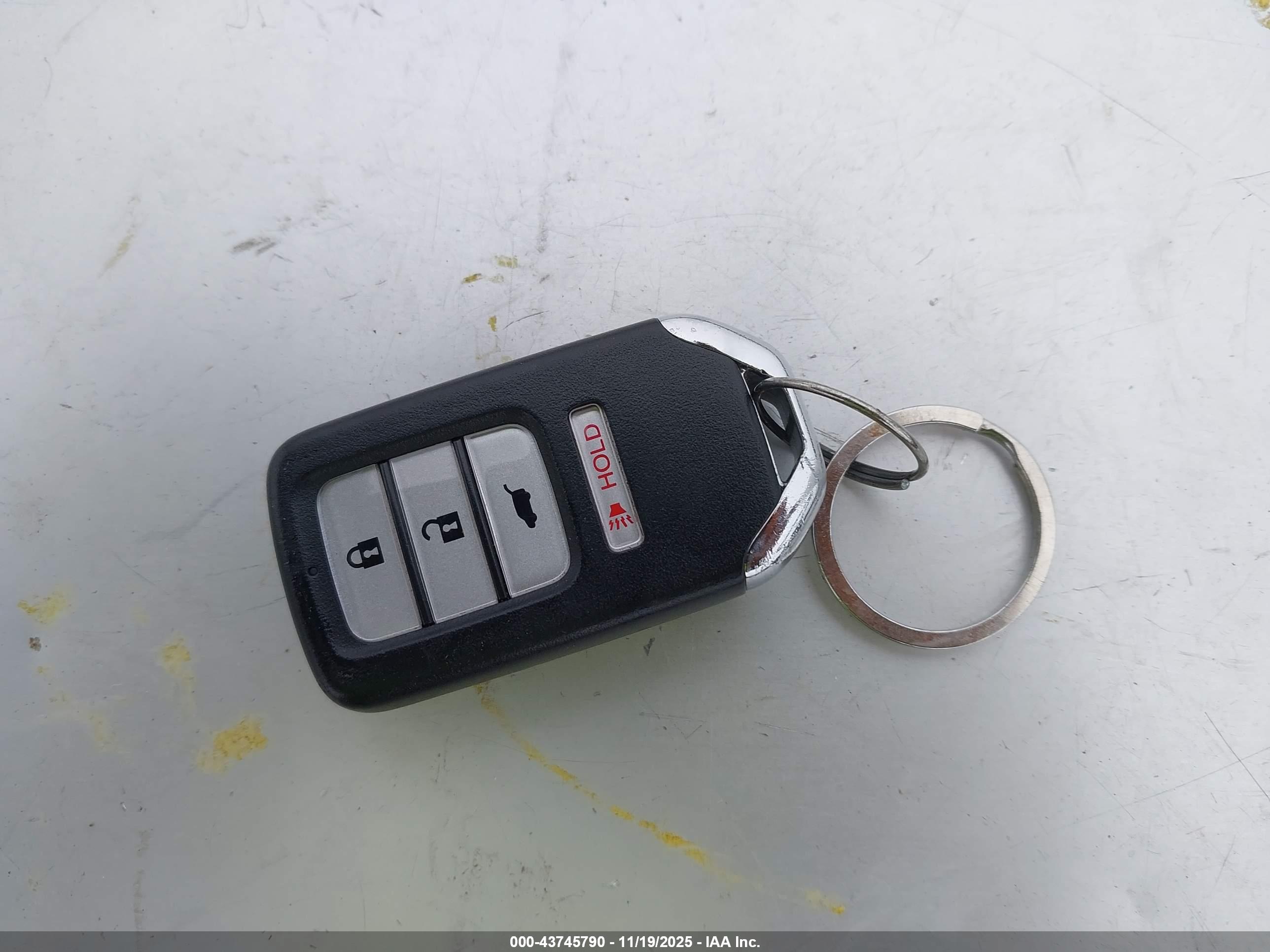 HONDA CR-V image 11