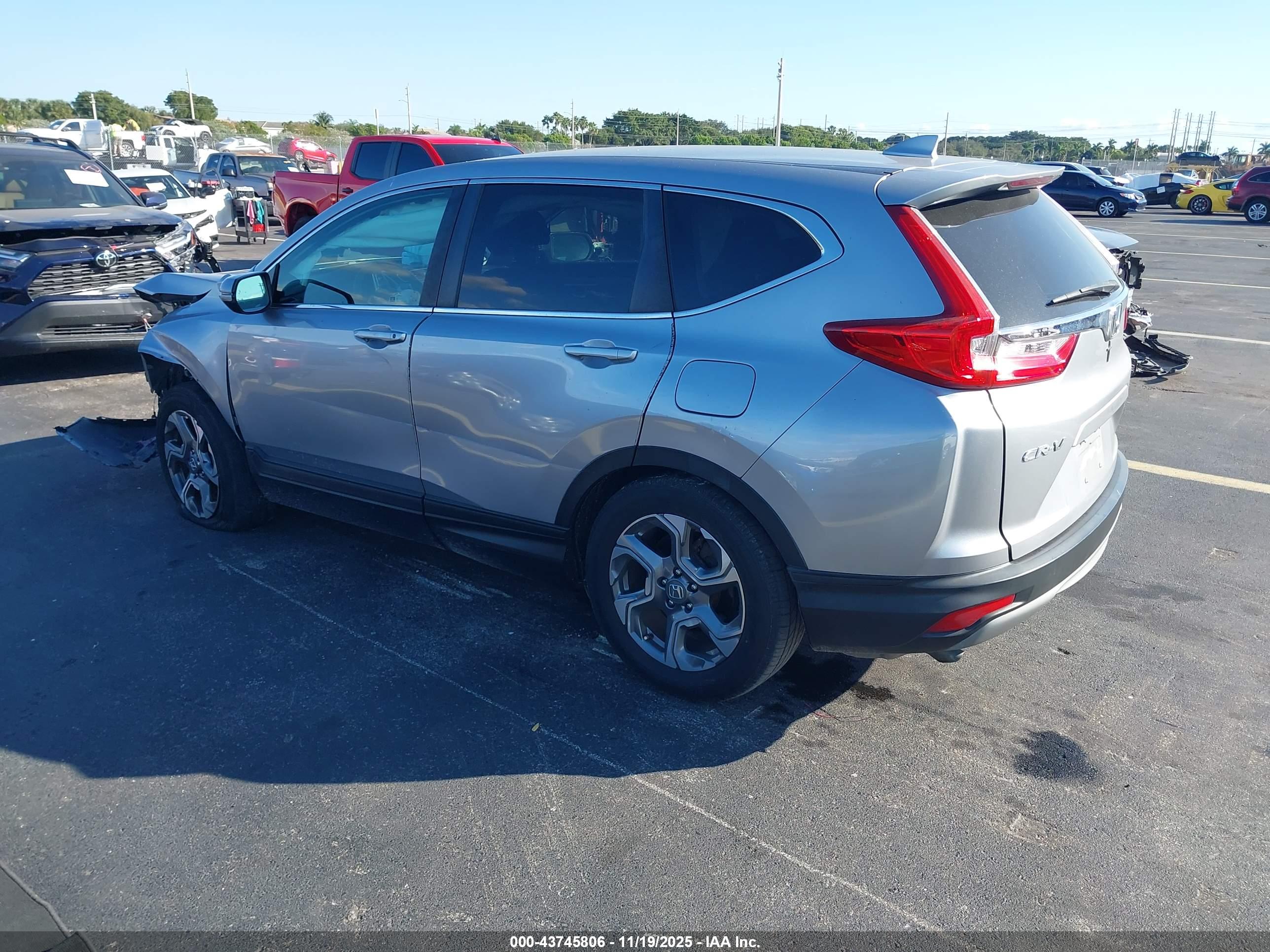 HONDA CR-V image 3
