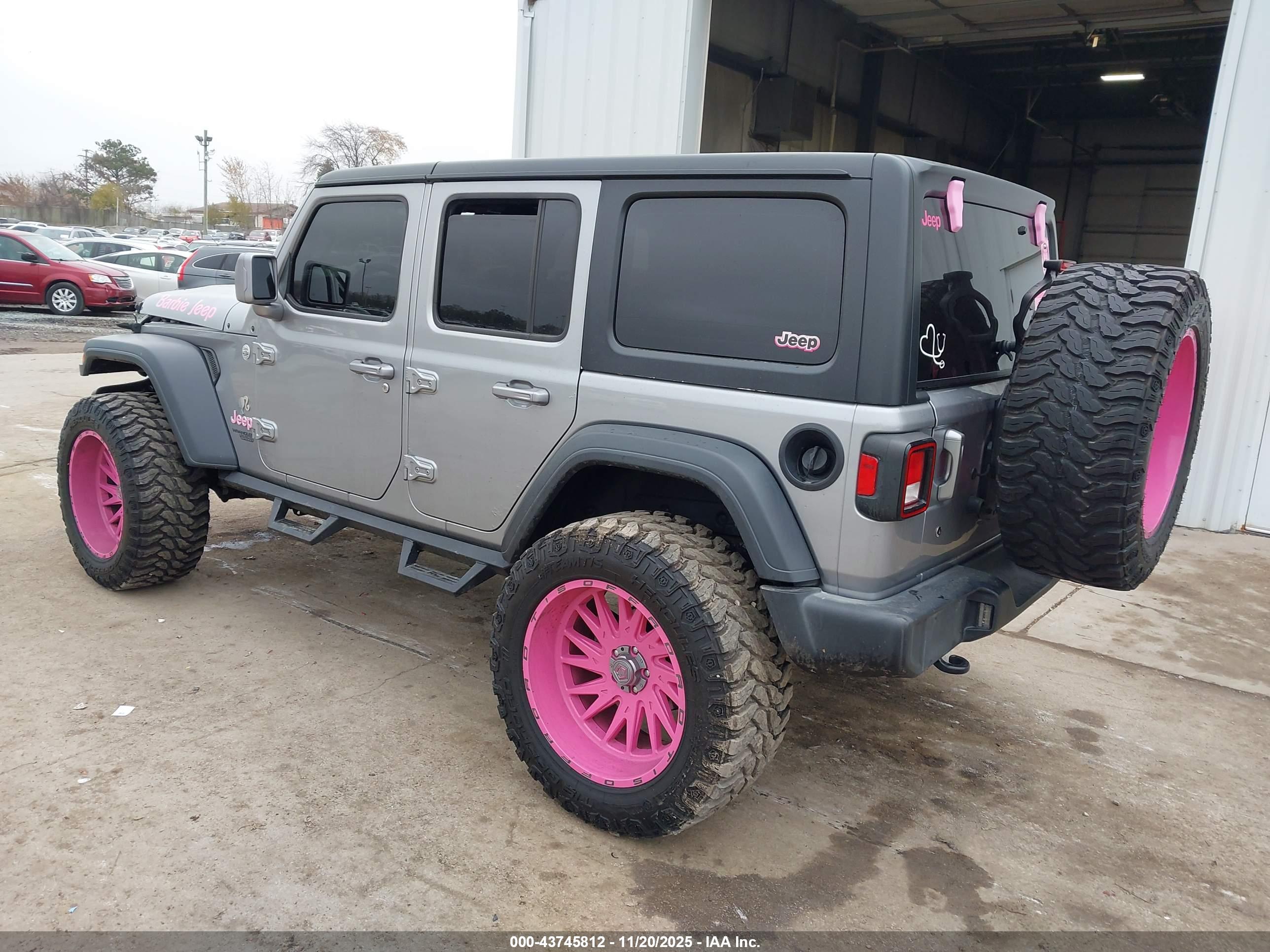 JEEP WRANGLER image 3