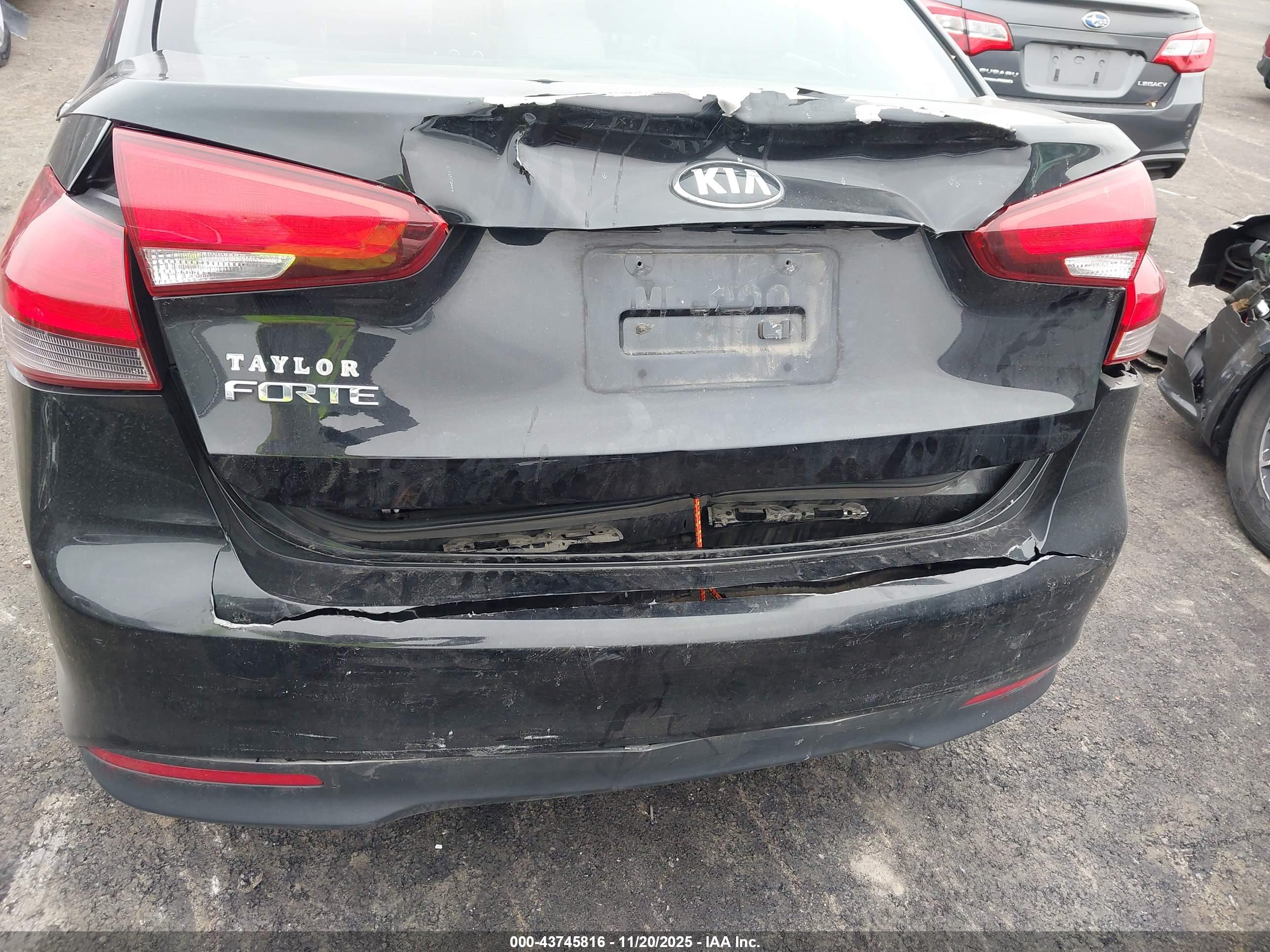 KIA FORTE image 6