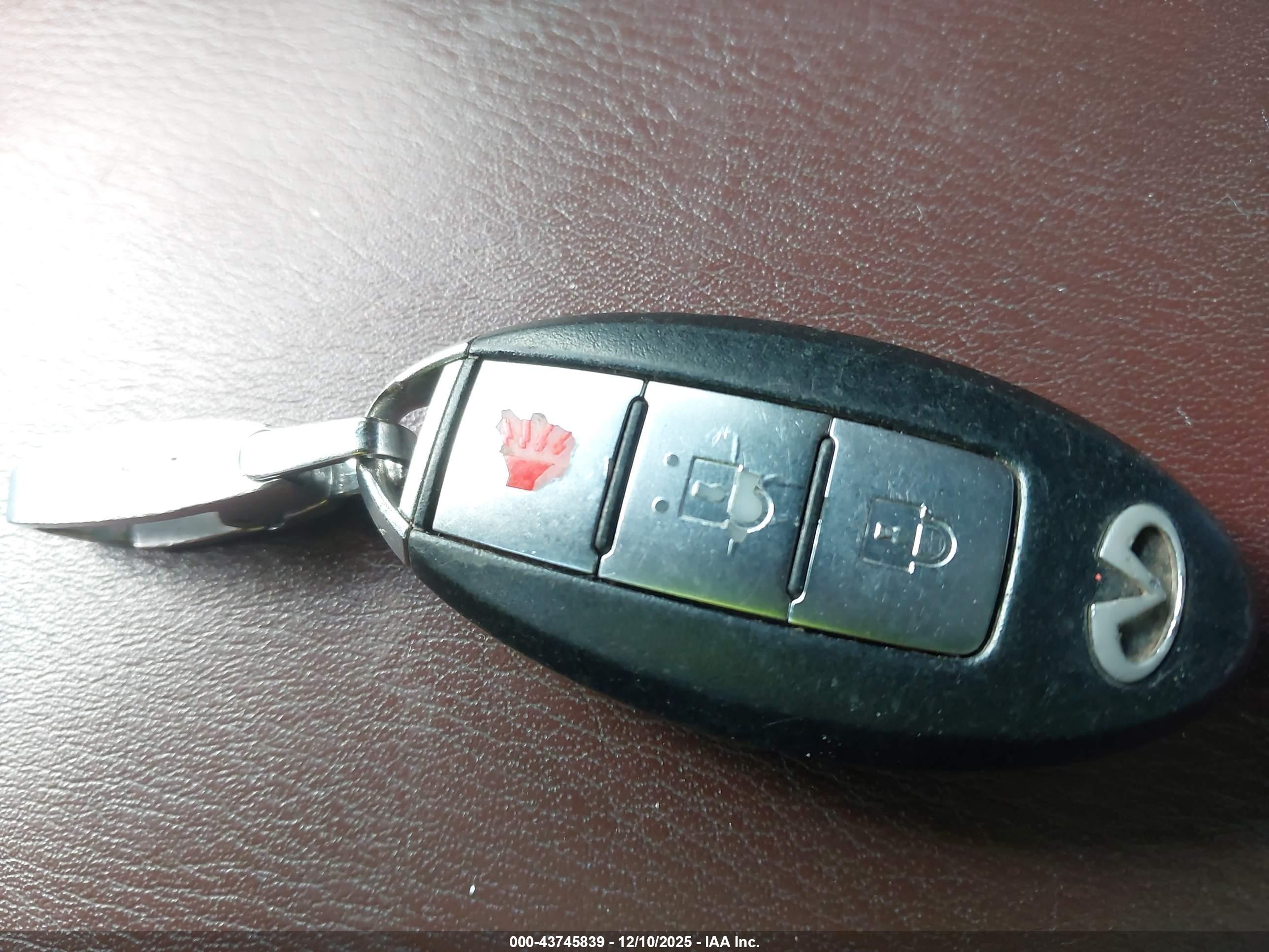 INFINITI EX35 image 11