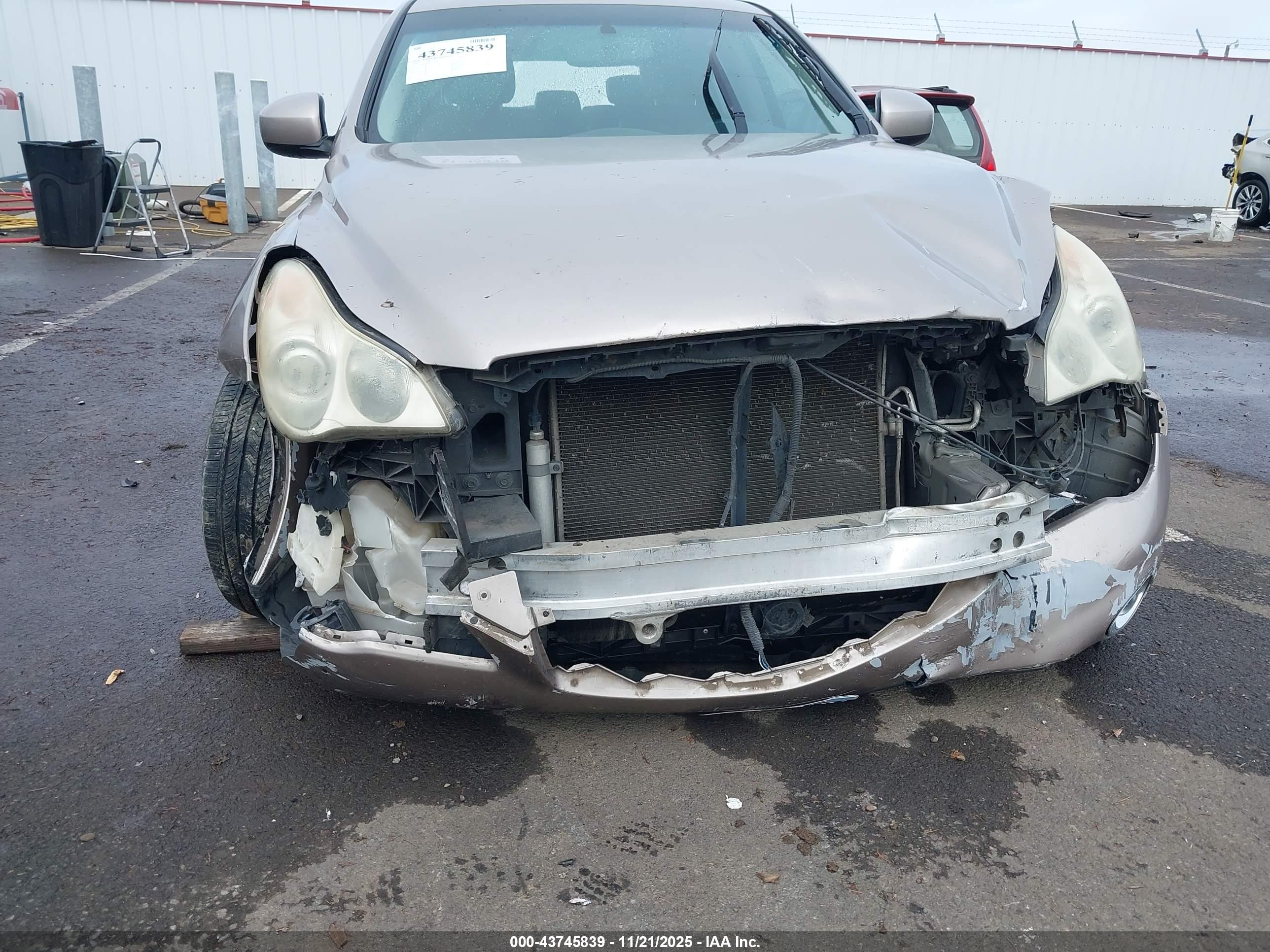 INFINITI EX35 image 6
