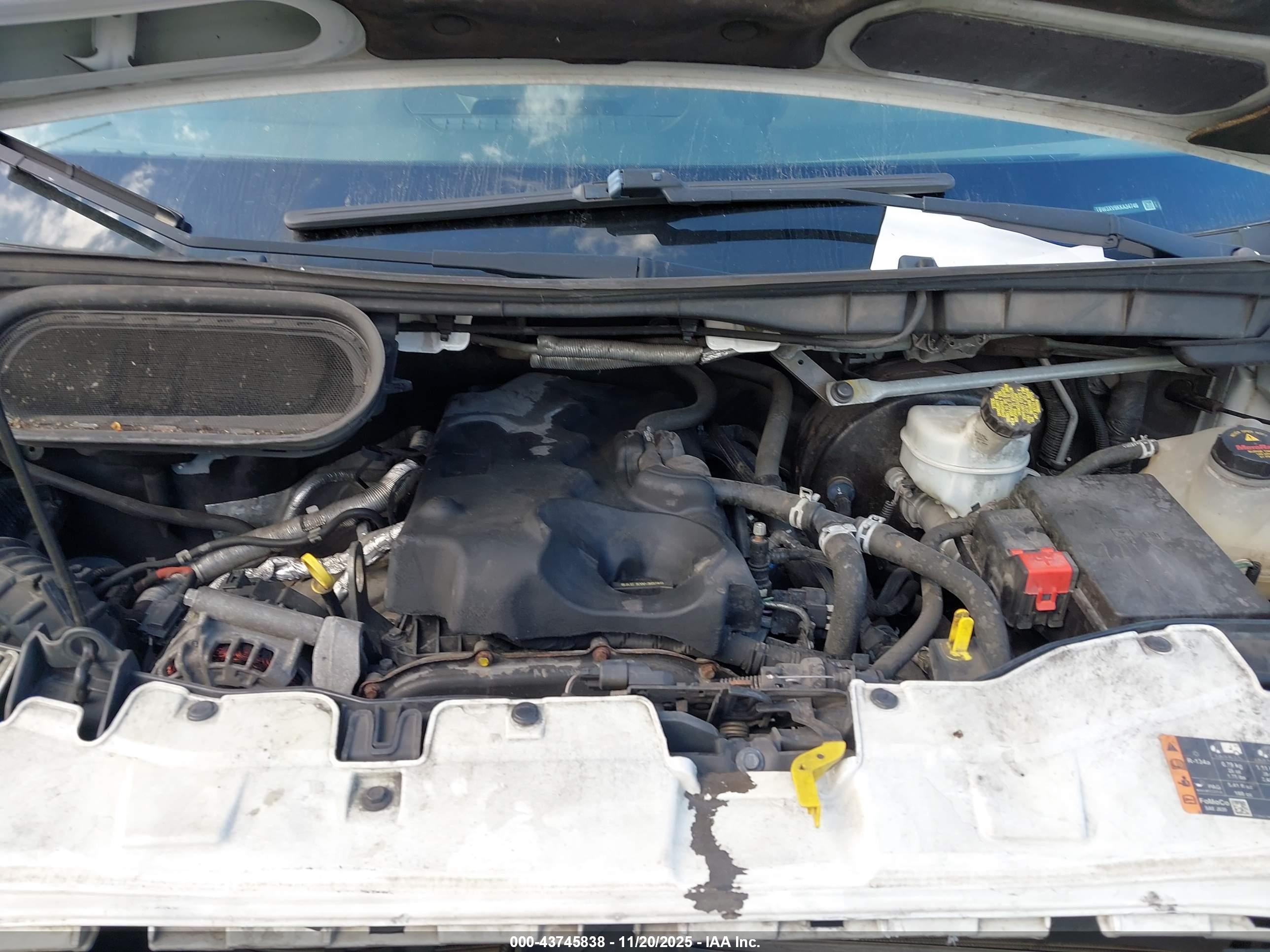 FORD TRANSIT-350 image 10