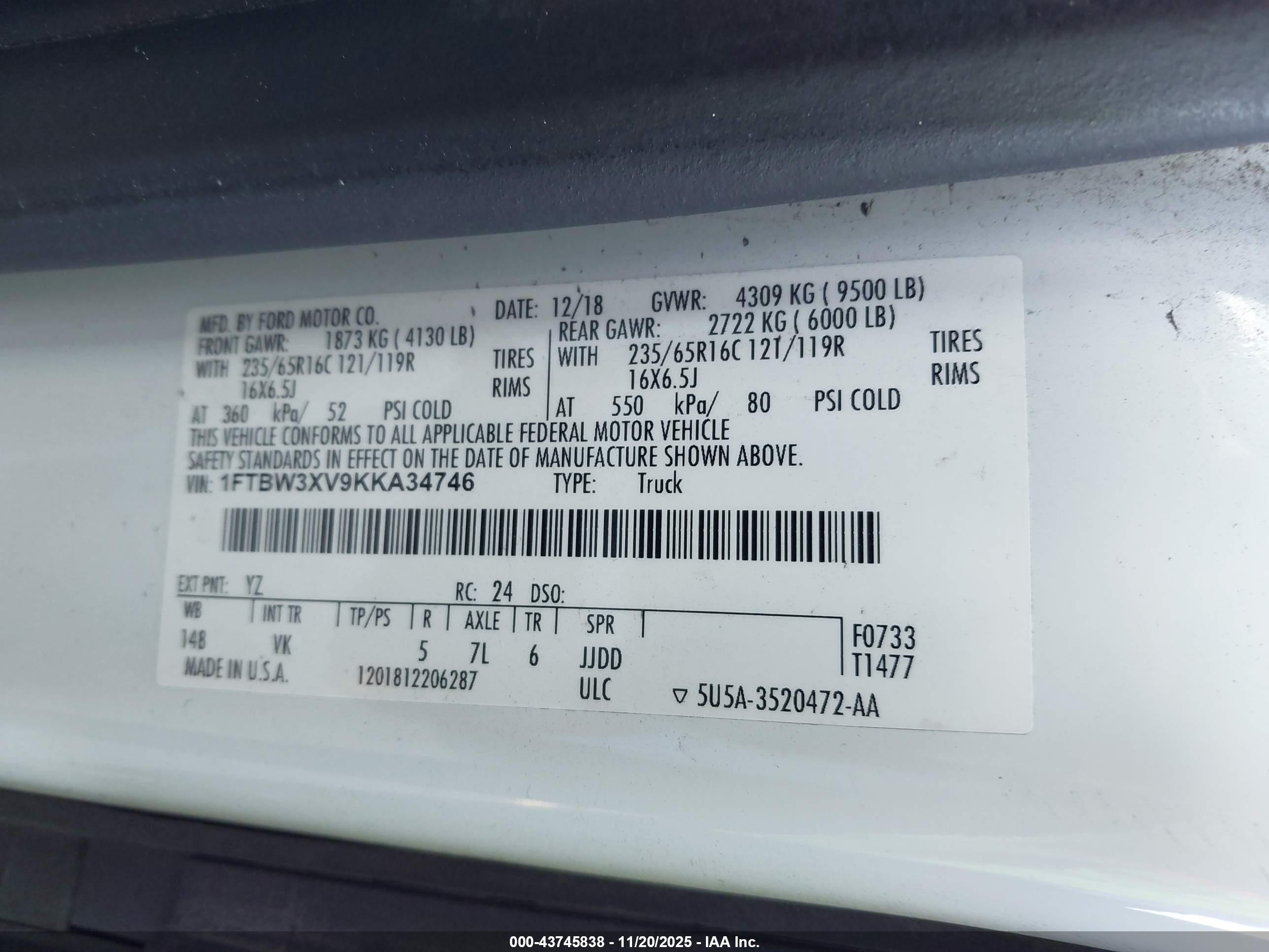 FORD TRANSIT-350 image 9