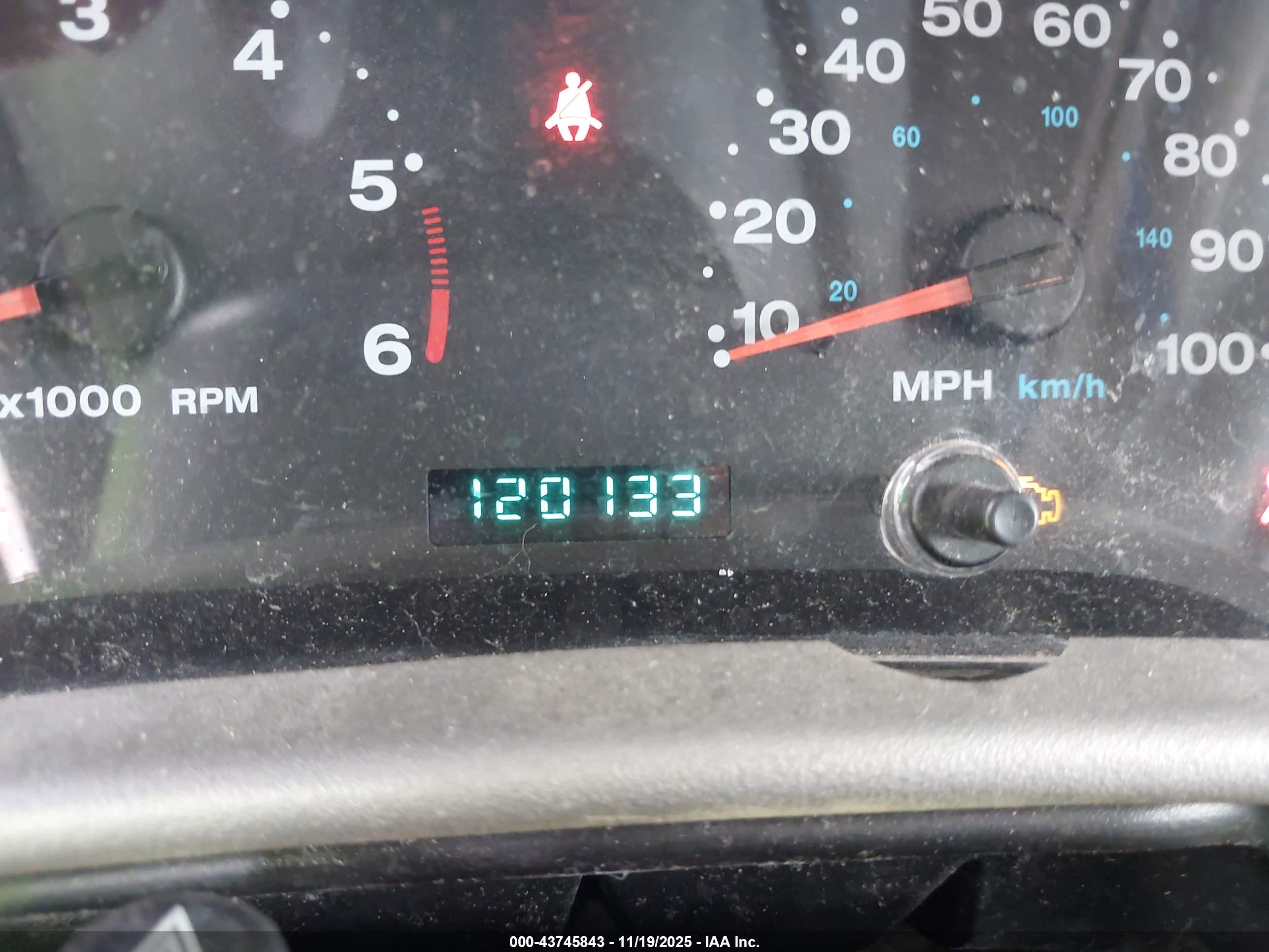 JEEP WRANGLER image 7