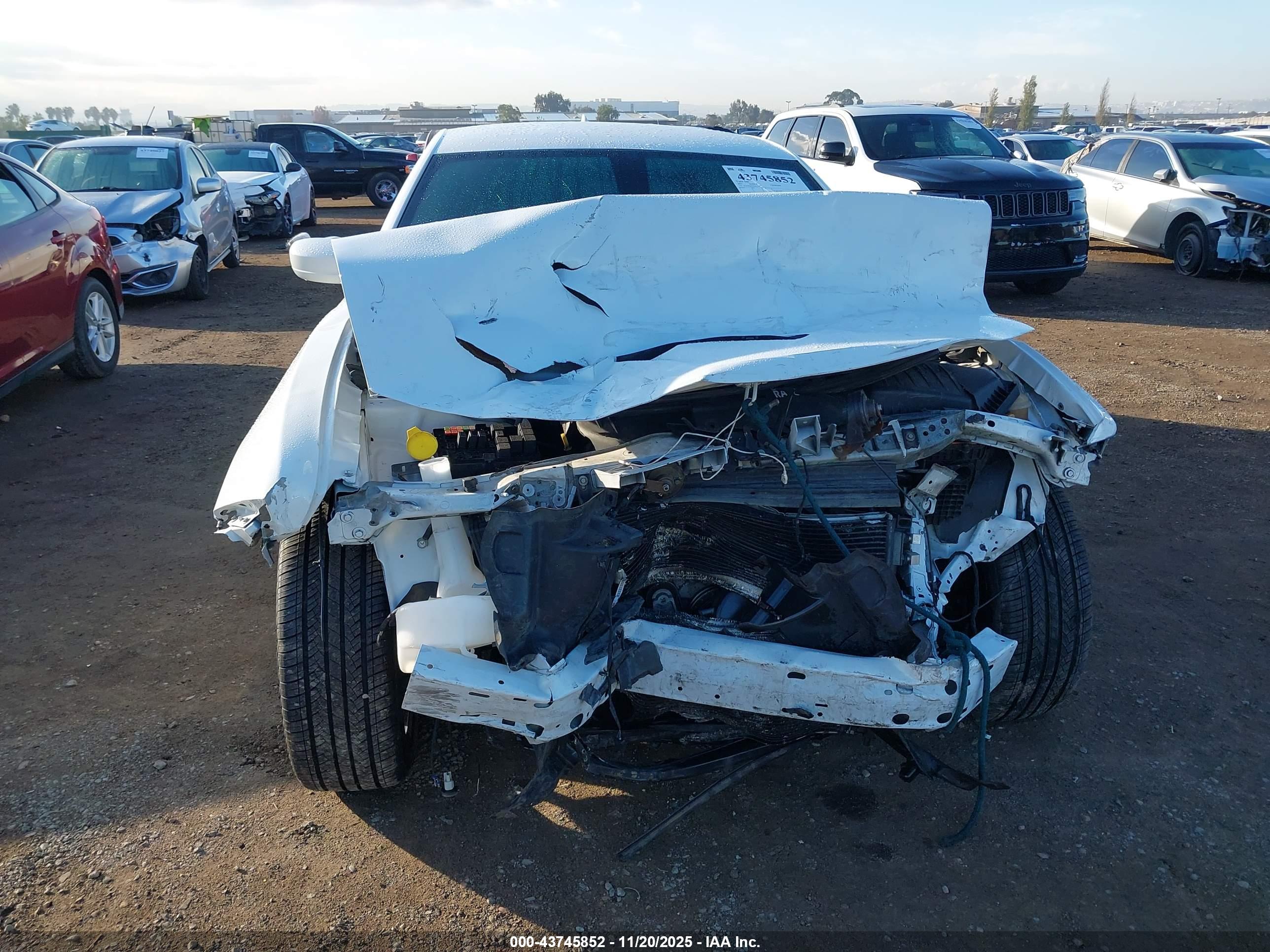 DODGE CHARGER image 6