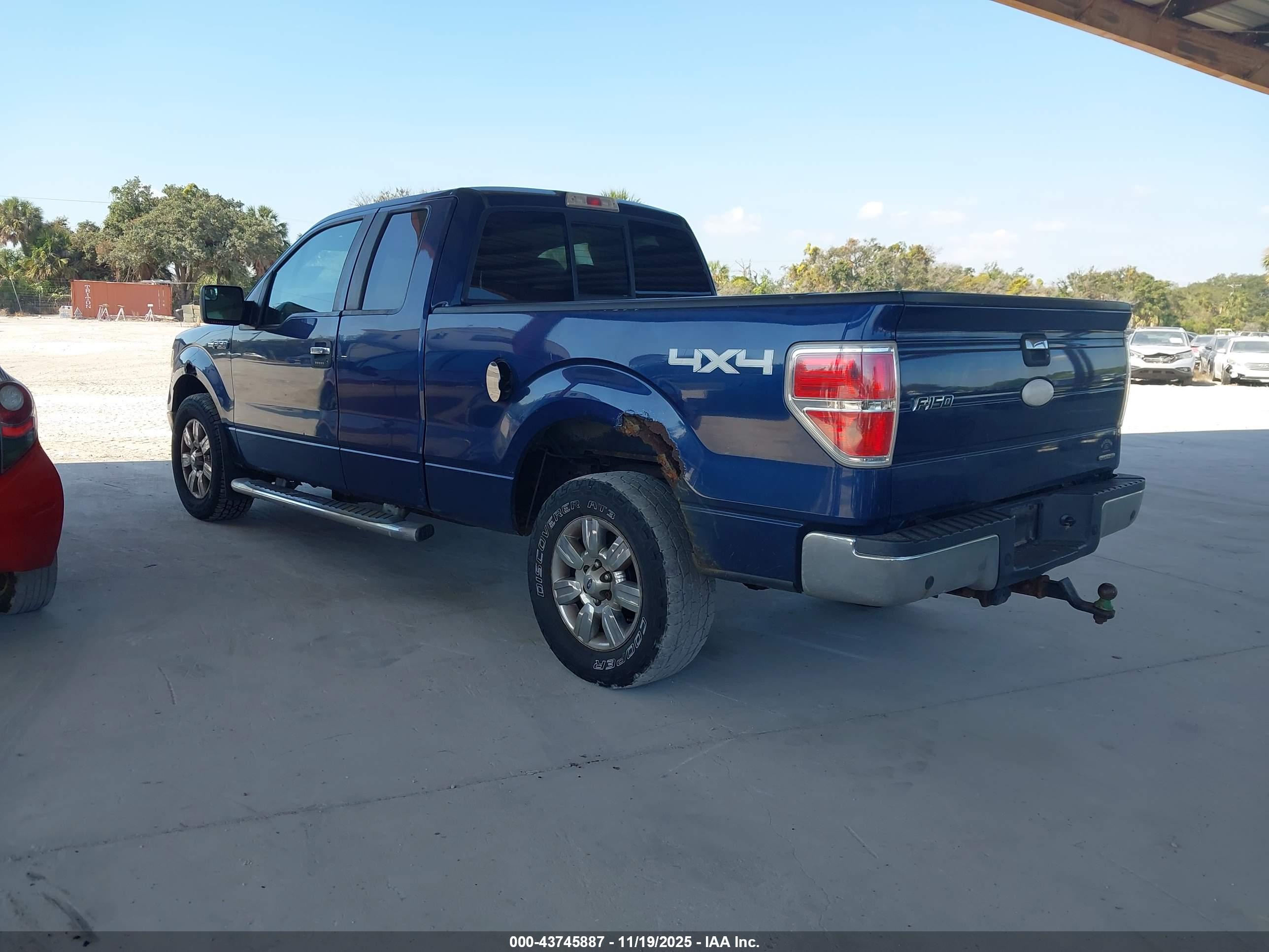 FORD F-150 image 3