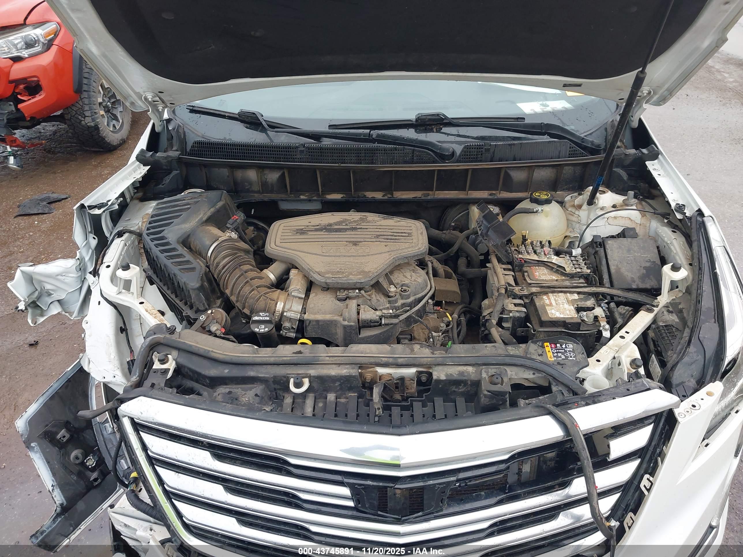 CADILLAC XT5 image 10