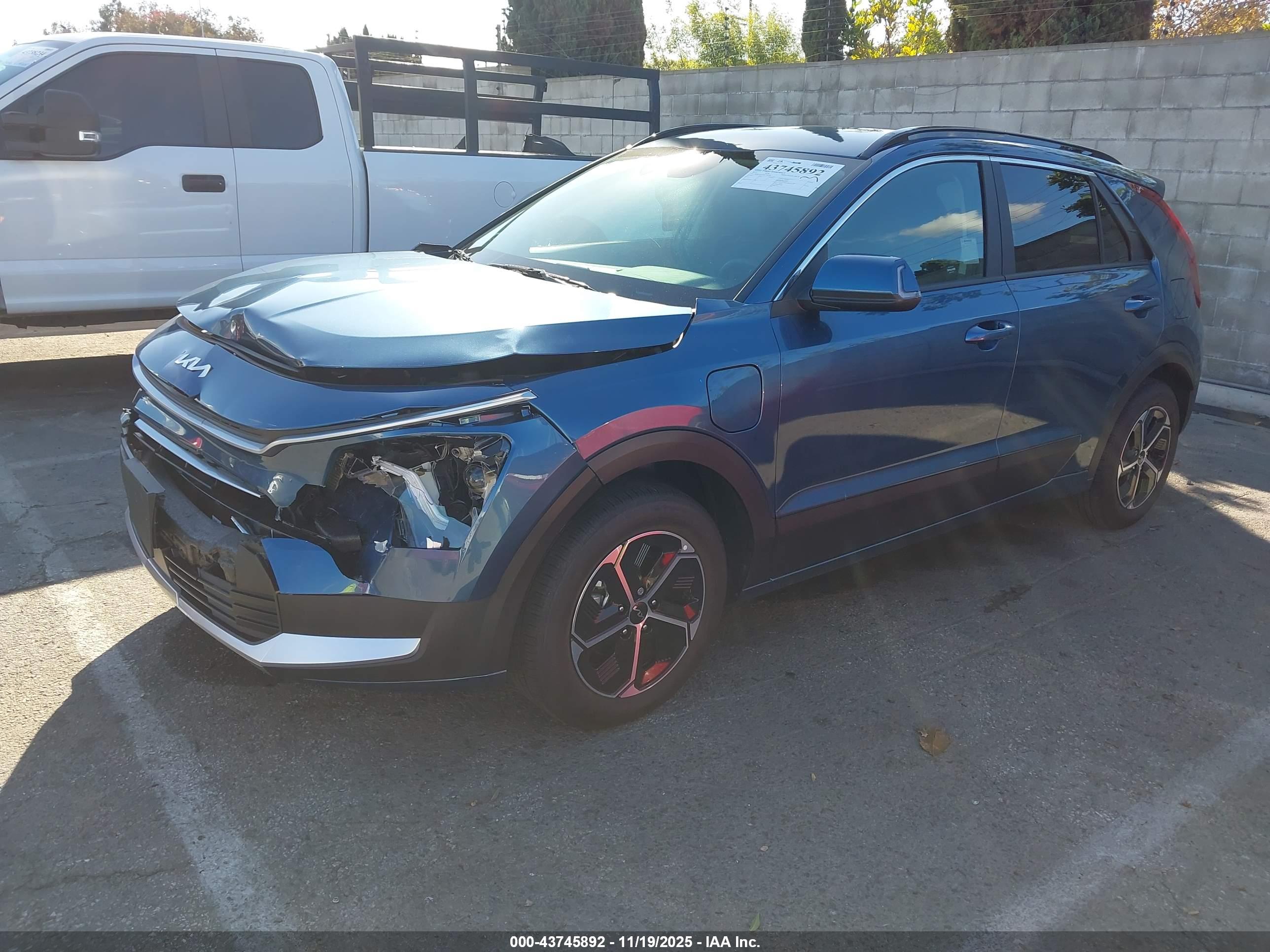 KIA NIRO image 2