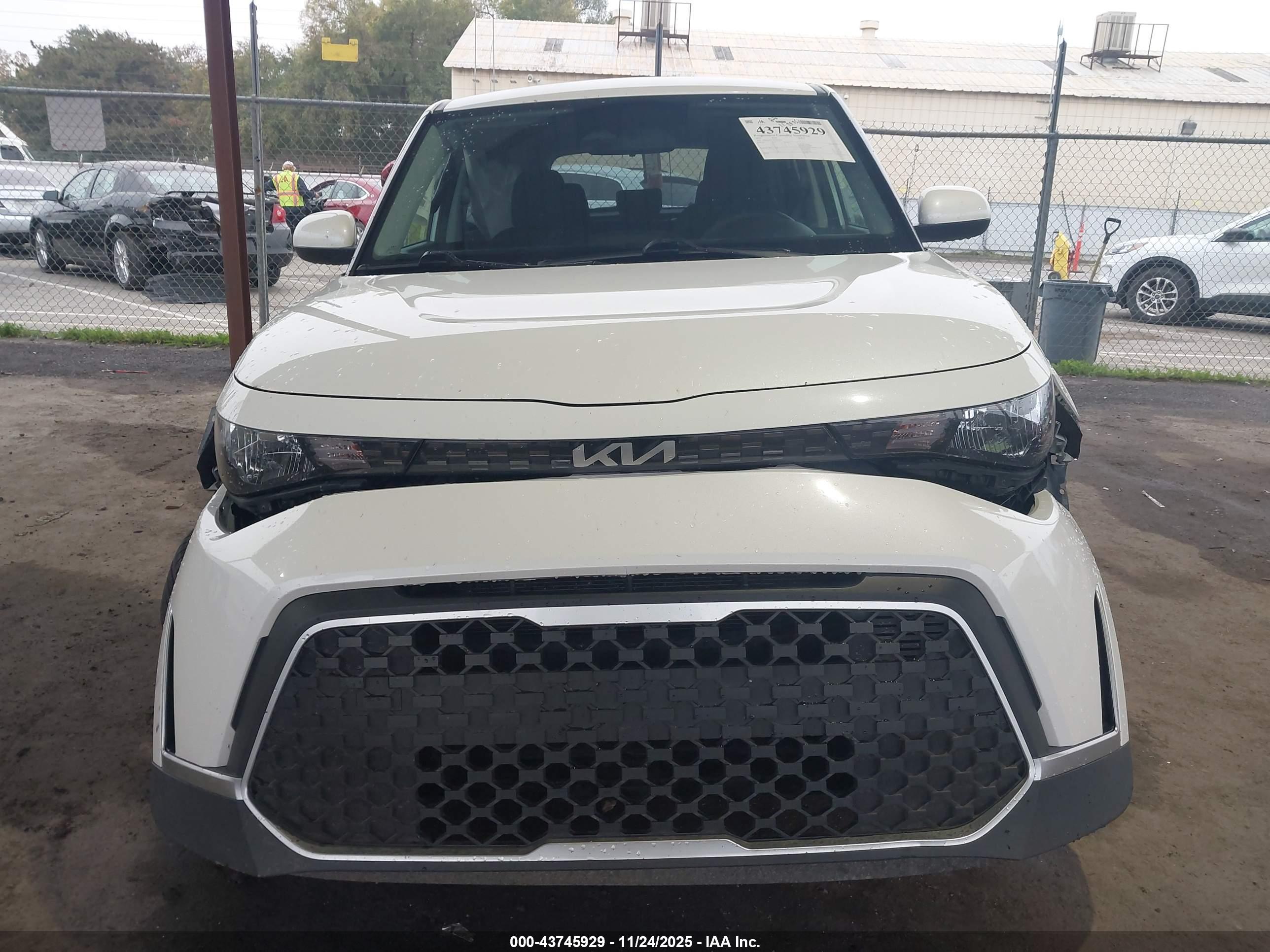 KIA SOUL image 6