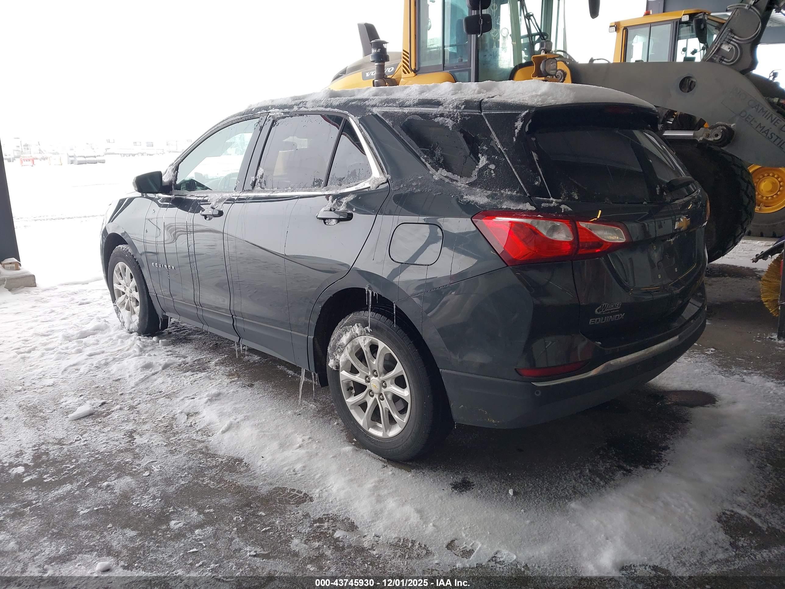 CHEVROLET EQUINOX image 3