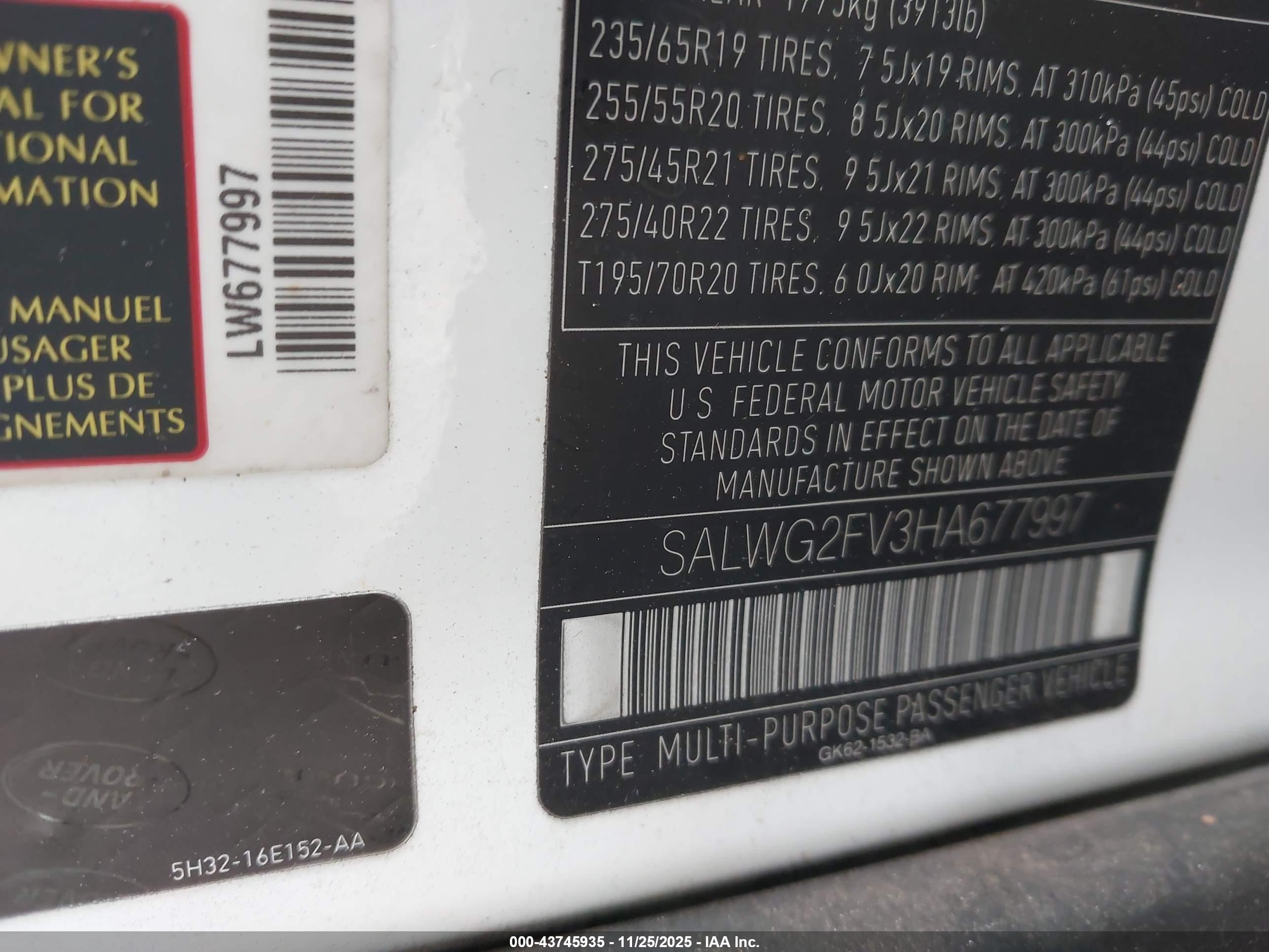 LAND ROVER image 9