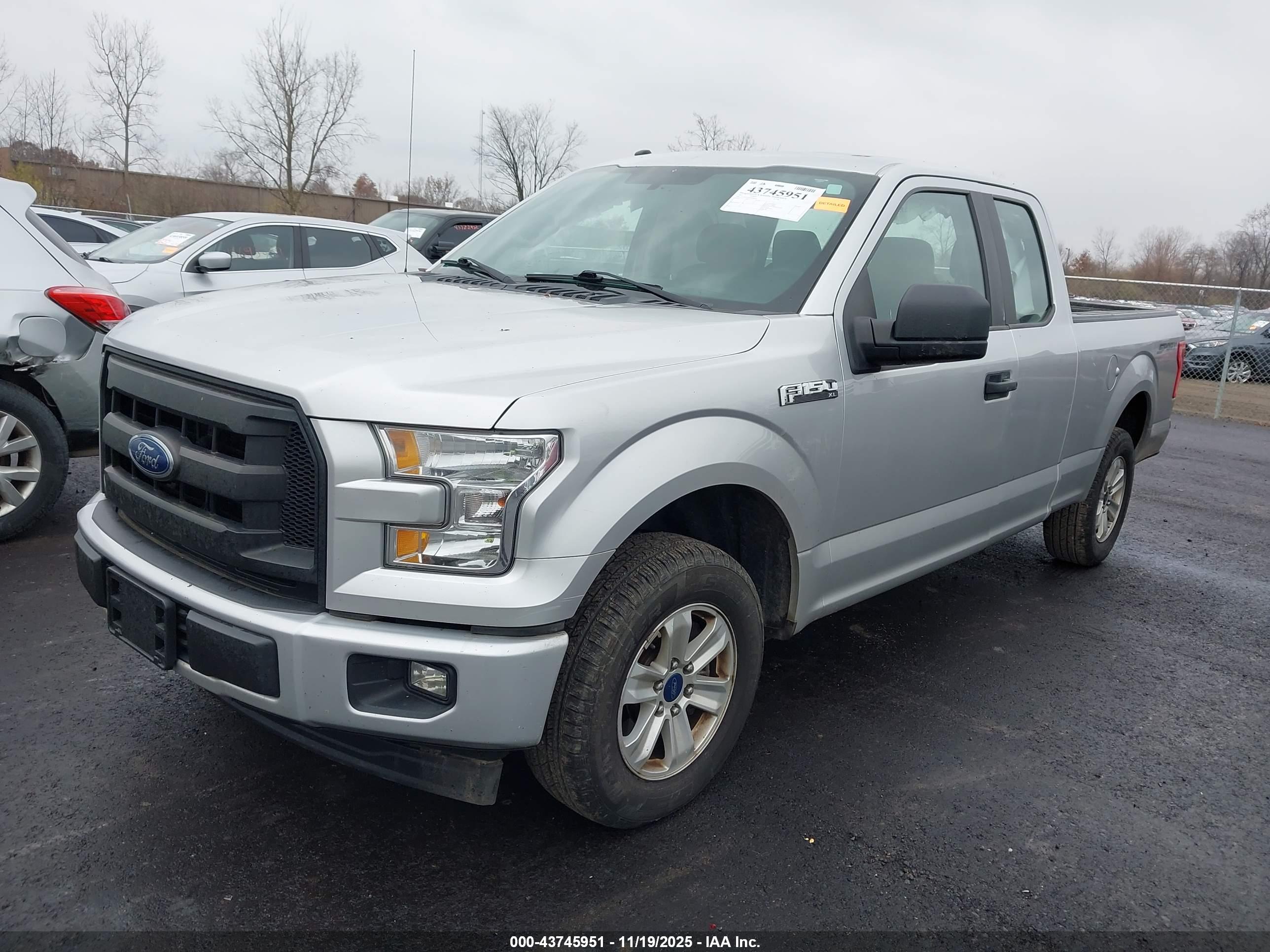 FORD F-150 image 2