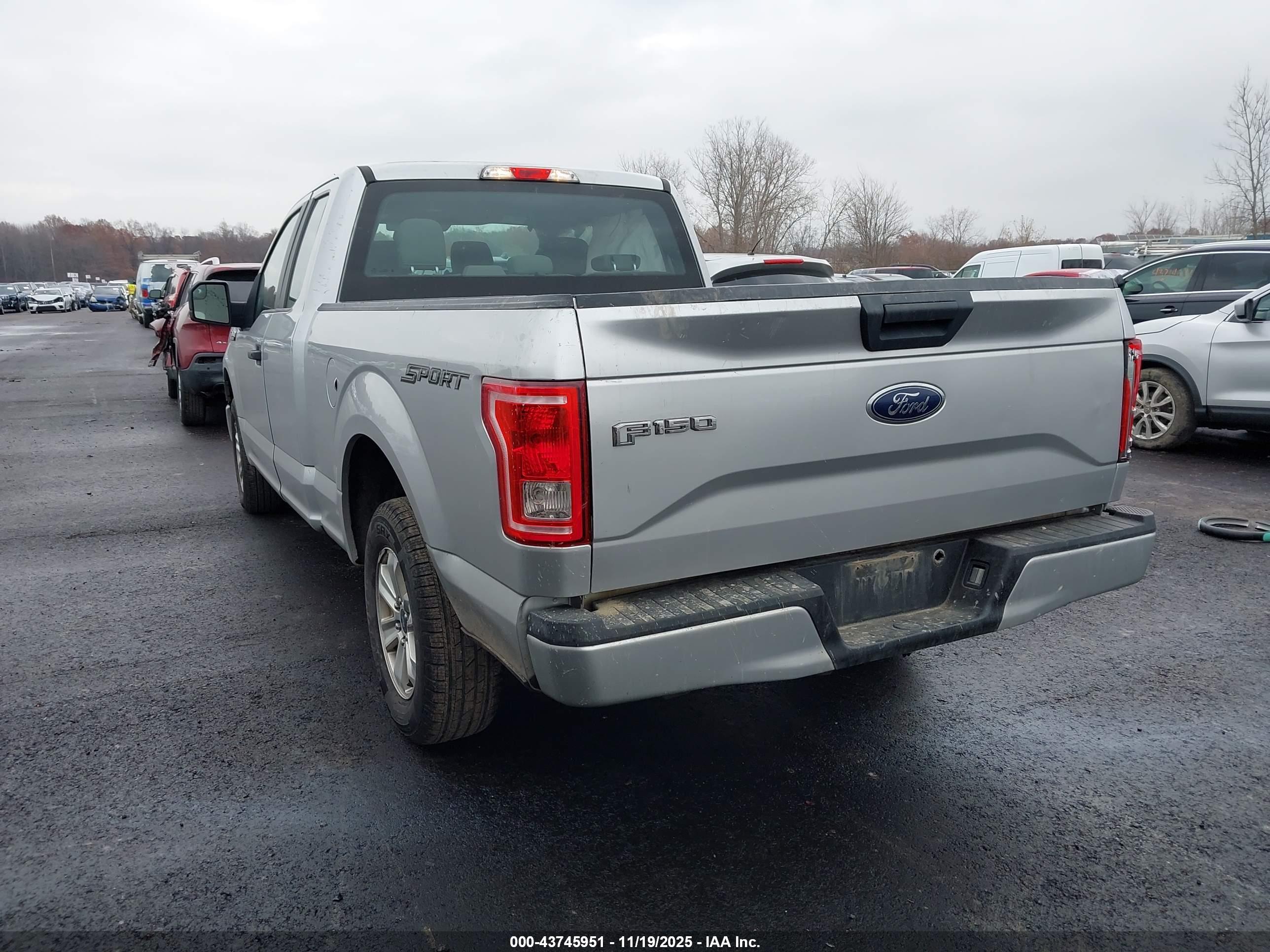 FORD F-150 image 3